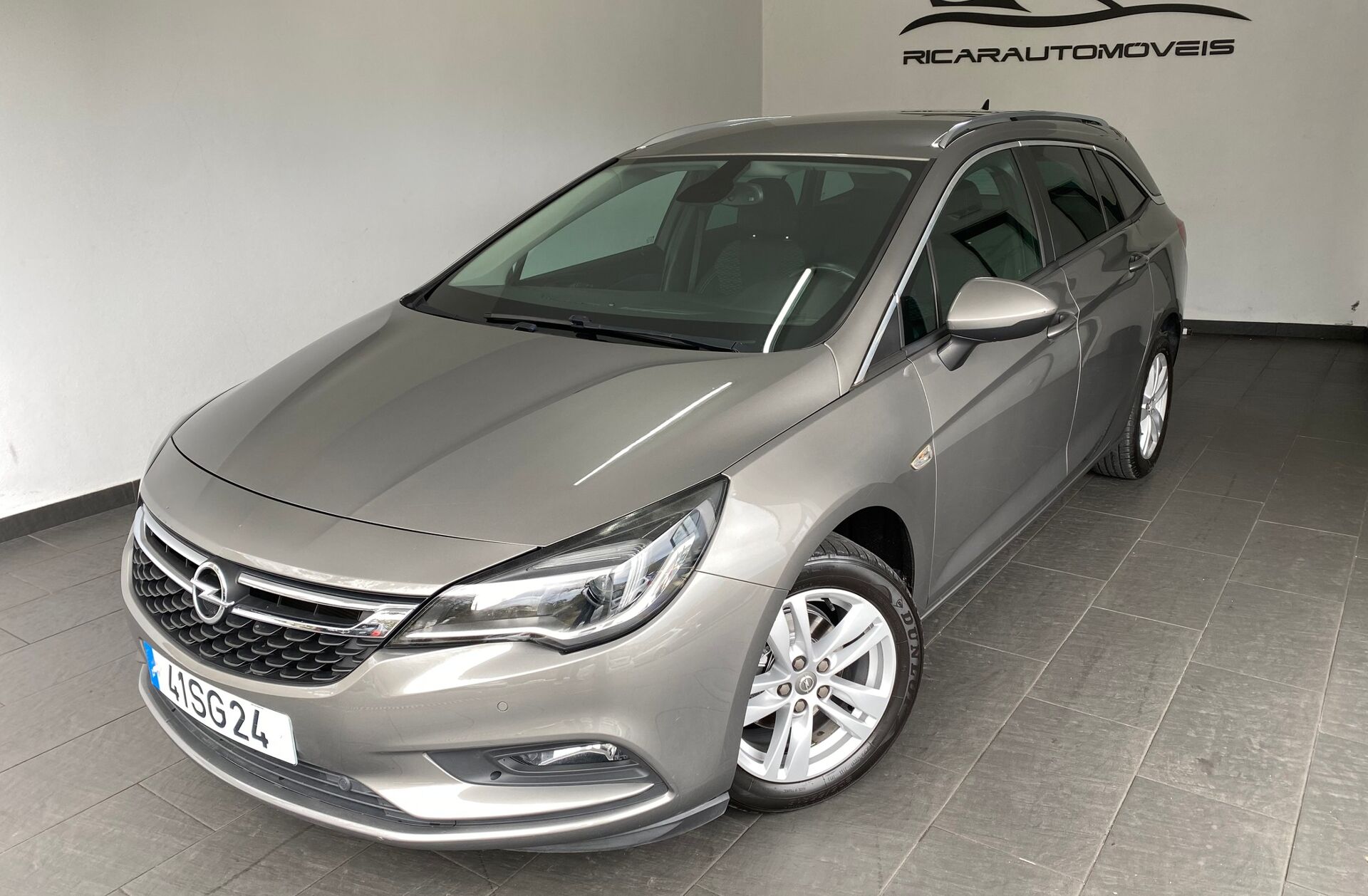 OPEL Astra 1.6 CDTI Innovation Active-Select