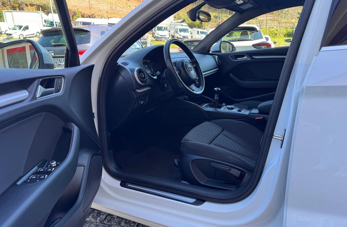 AUDI A3 1.6 TDi Sport