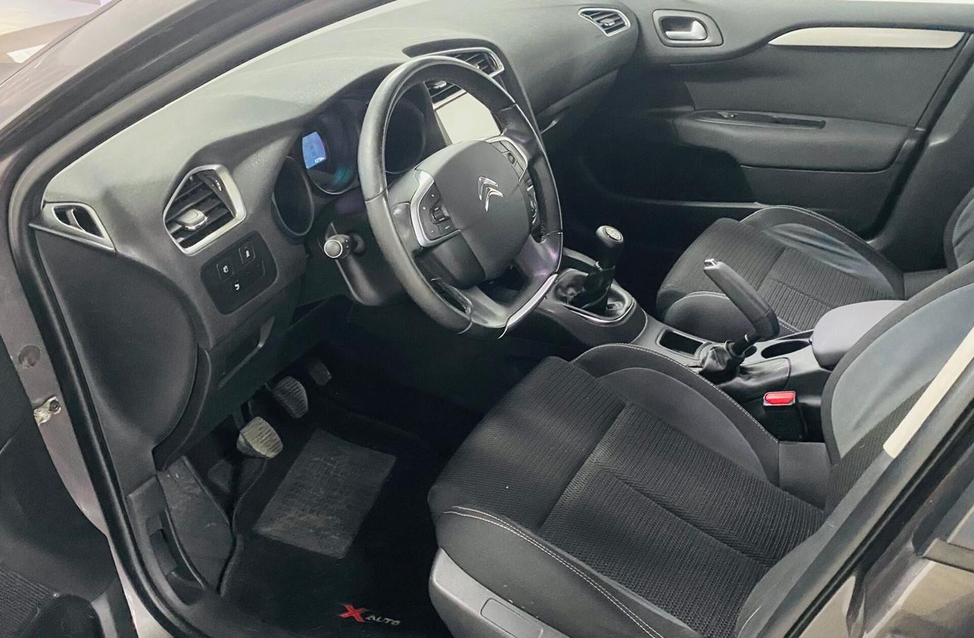 CITROEN C4 1.2 PureTech Feel