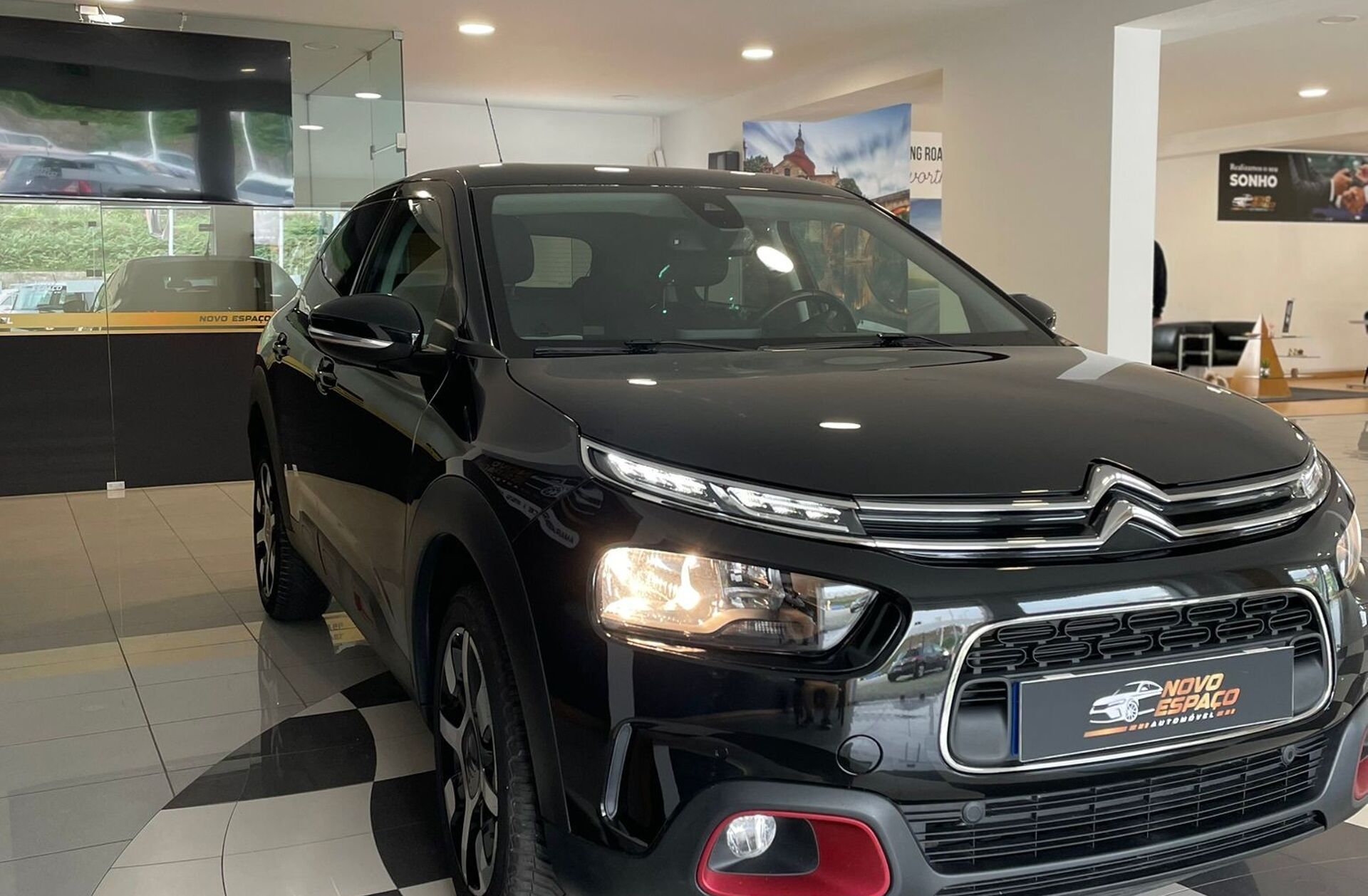 CITROEN C4 Cactus 1.5 BlueHDi Shine