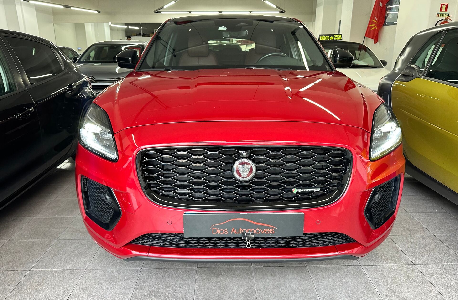 JAGUAR E-Pace 1.5 P300e R-Dynamic SE AWD Aut.