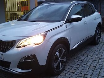 PEUGEOT 3008 PureTech 130 Stop & Start Crossway