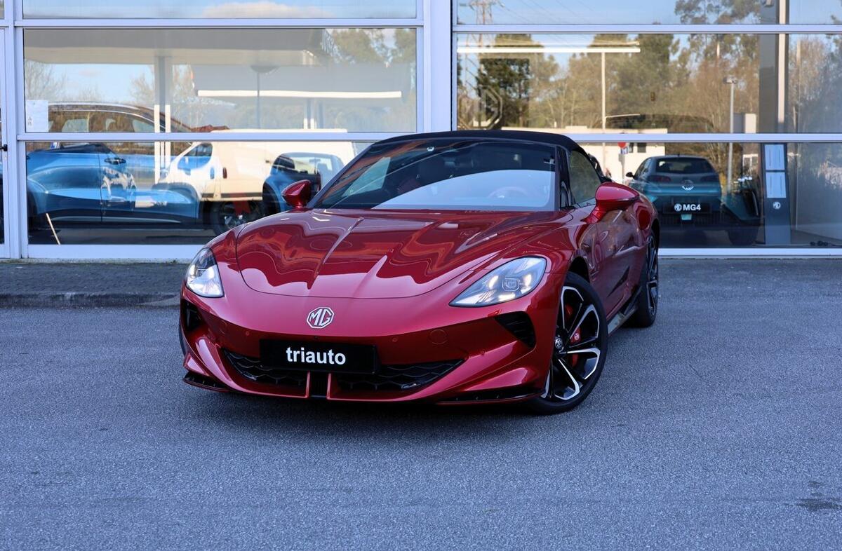 MG Cyberster 77 kWh GT