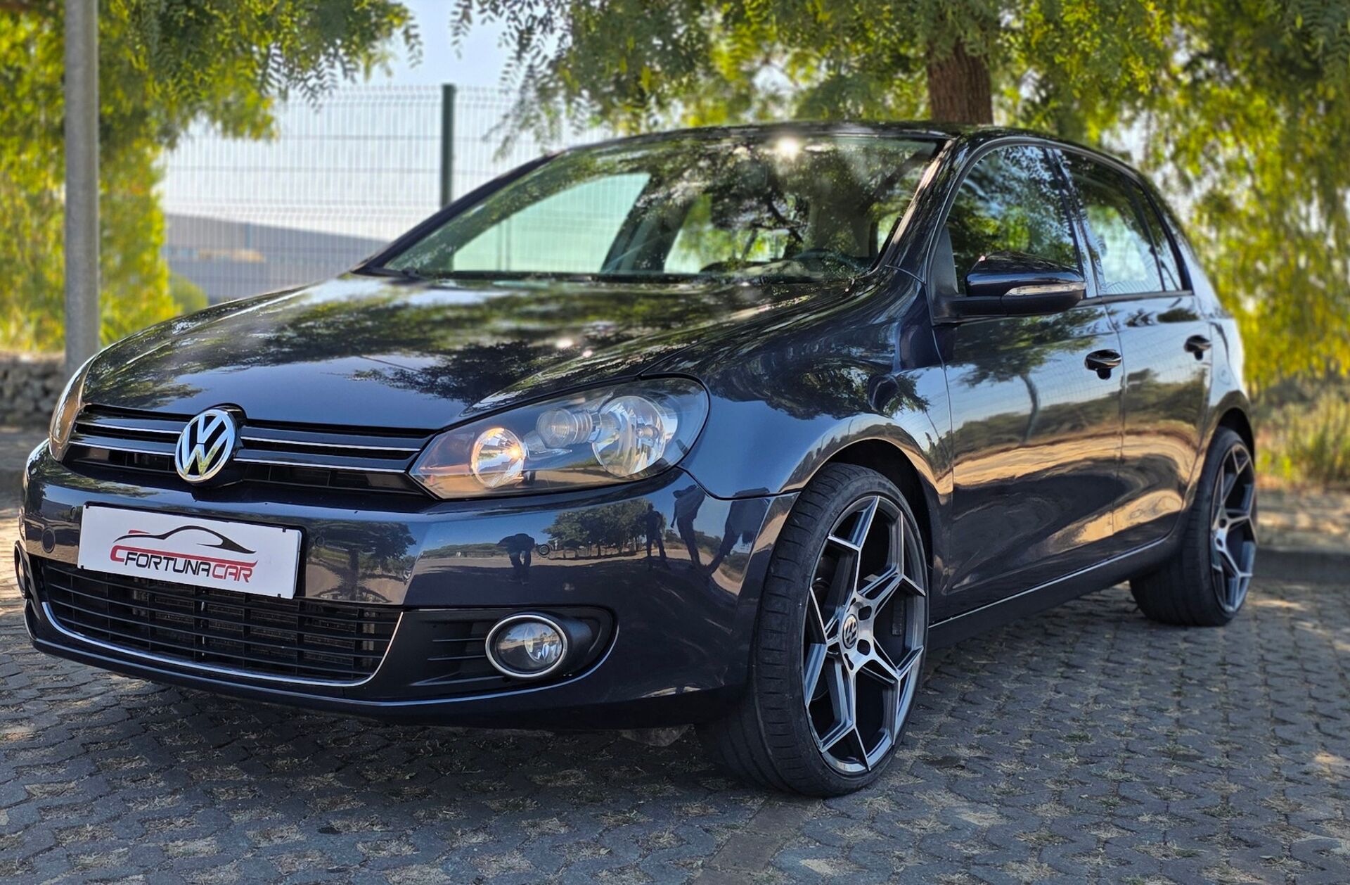 VOLKSWAGEN Golf 1.6 TDi Confortline