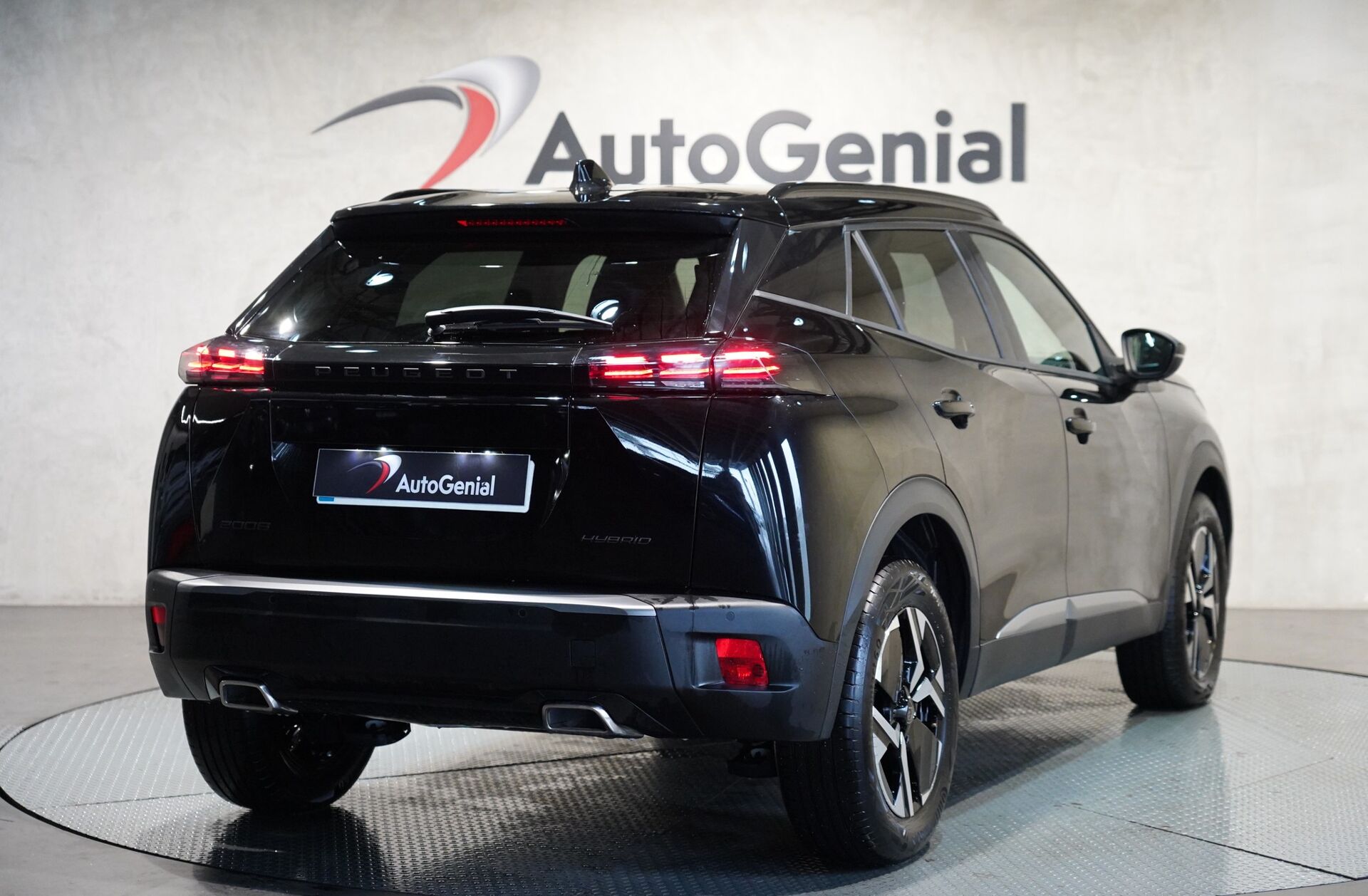 PEUGEOT 2008 1.2 Hybrid Allure e-DCS6