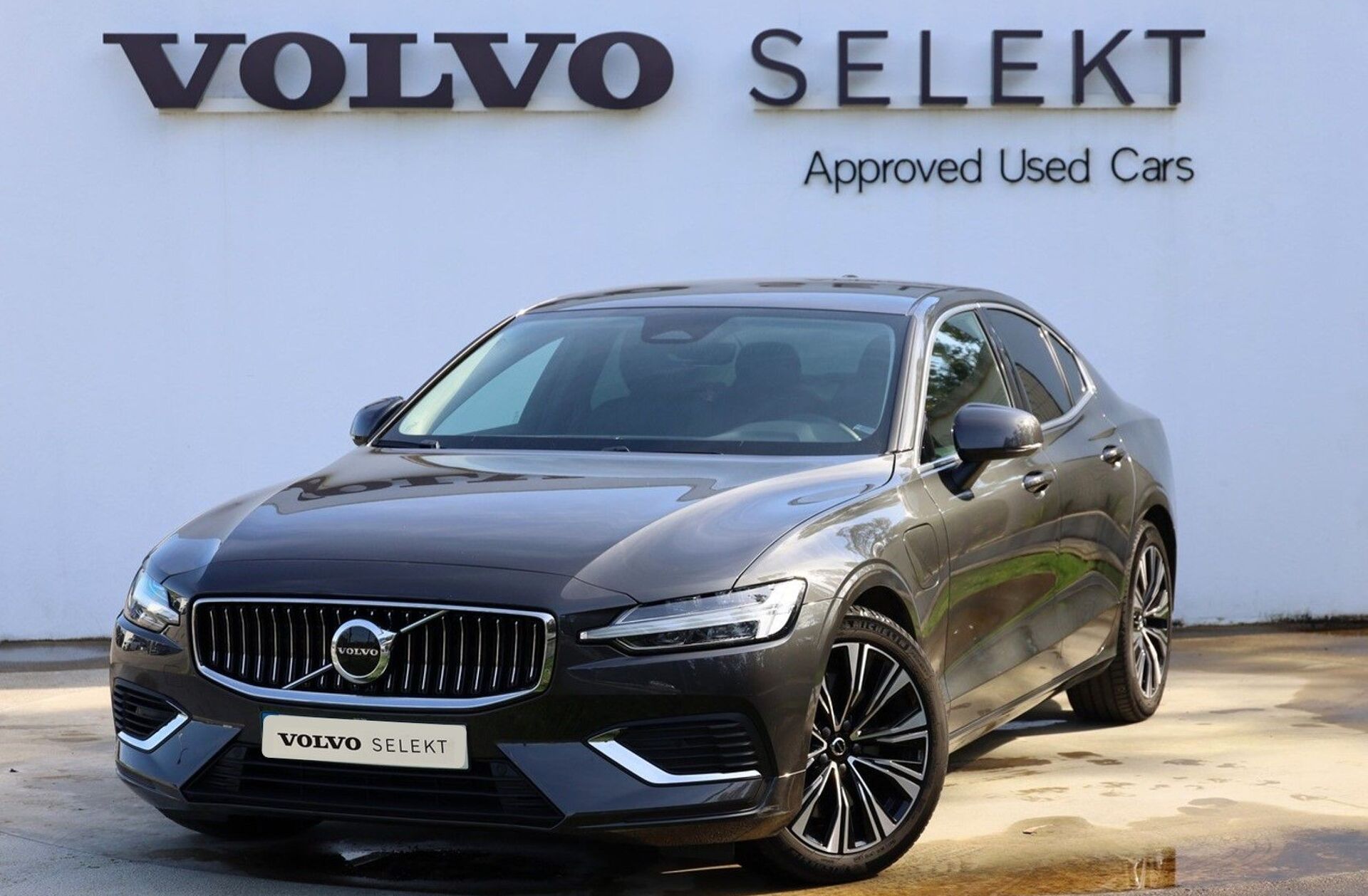VOLVO S60 2.0 T8 PHEV Plus Bright  Geart. AWD