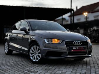 AUDI A3 1.6 TDI Business Line Attraction