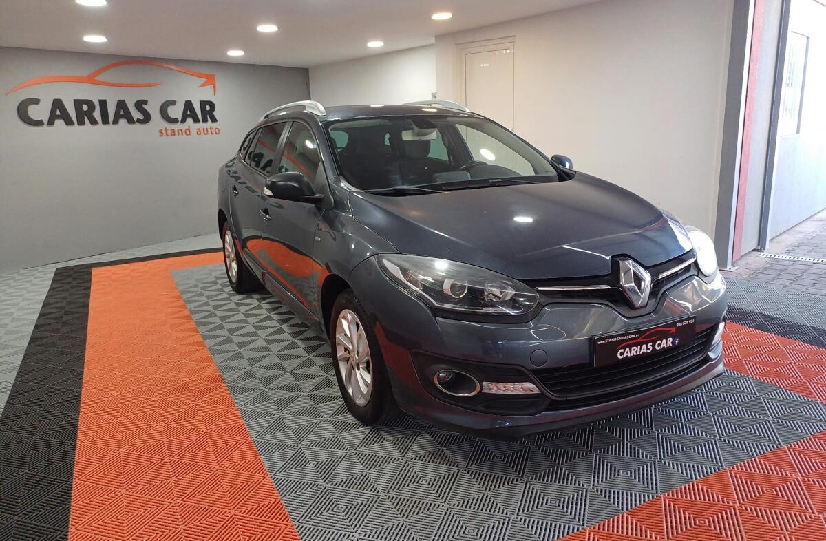 RENAULT Mégane 1.5 dCi Limited SS
