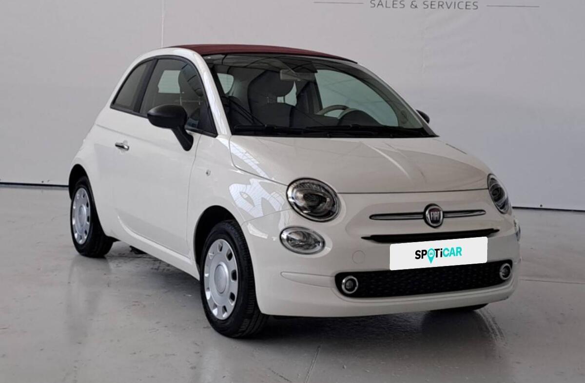 FIAT 500 1.0 Hybrid (RED)