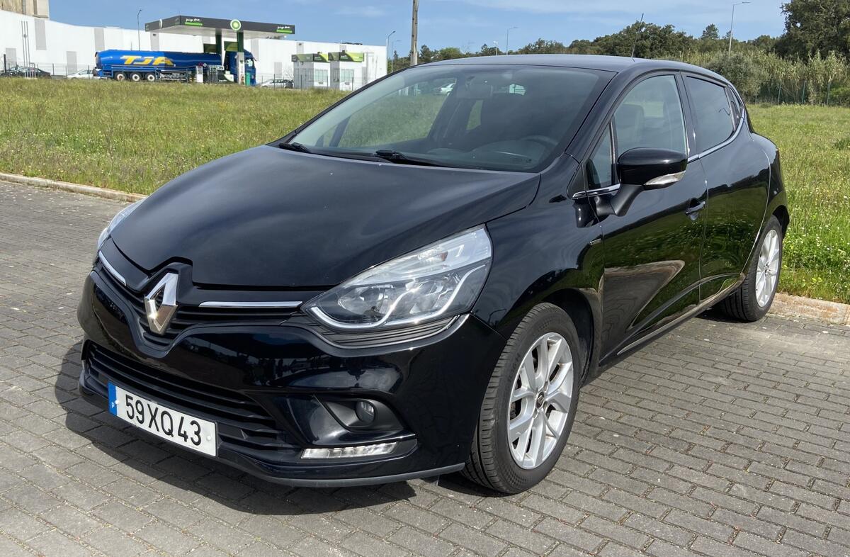 RENAULT Clio 0.9 TCe Limited Bi-Fuel