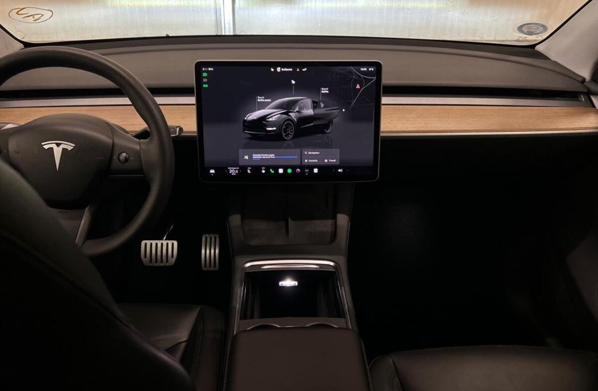 TESLA Model Y Performance Tração Integral