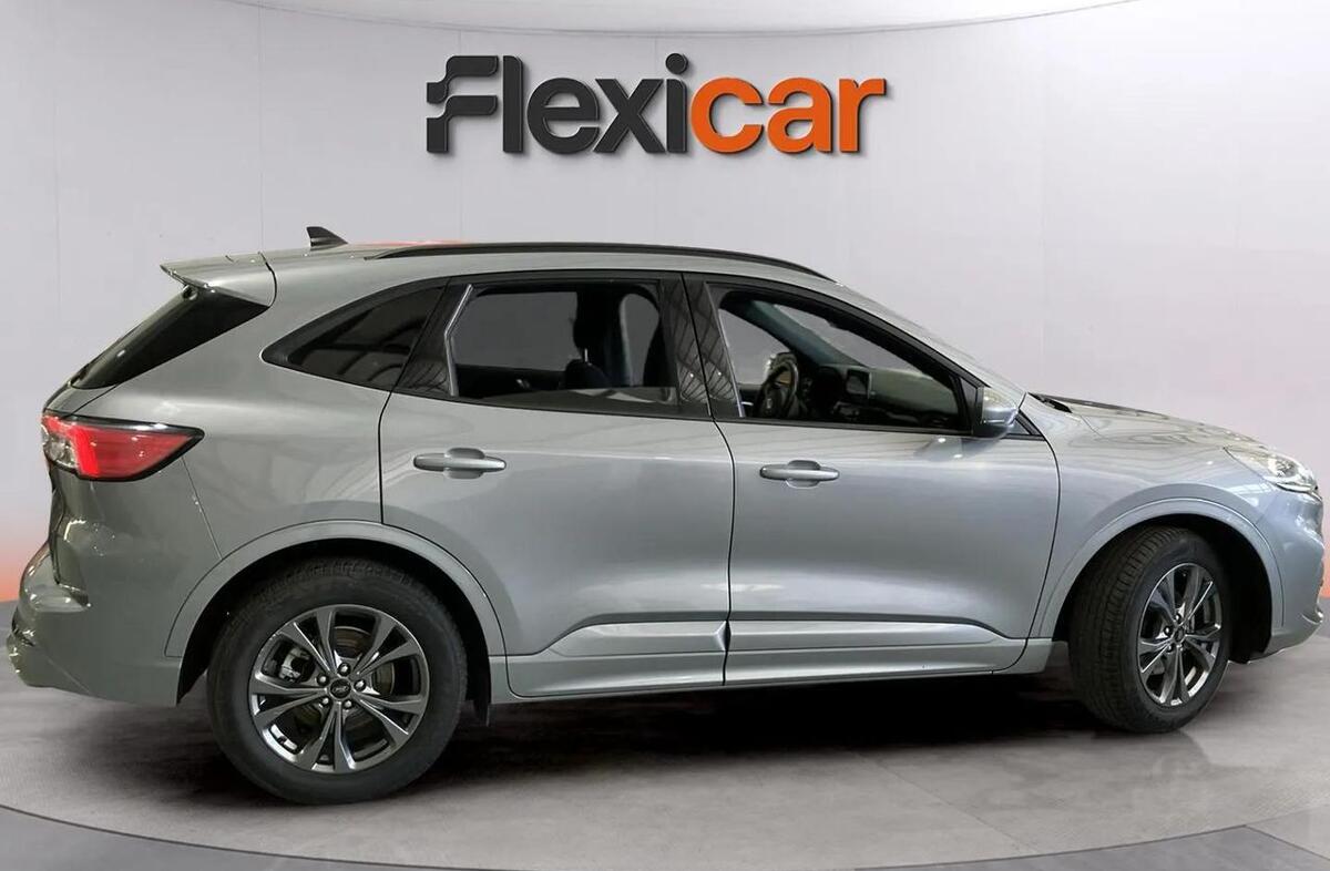 FORD Kuga 1.5 EcoBoost ST-Line