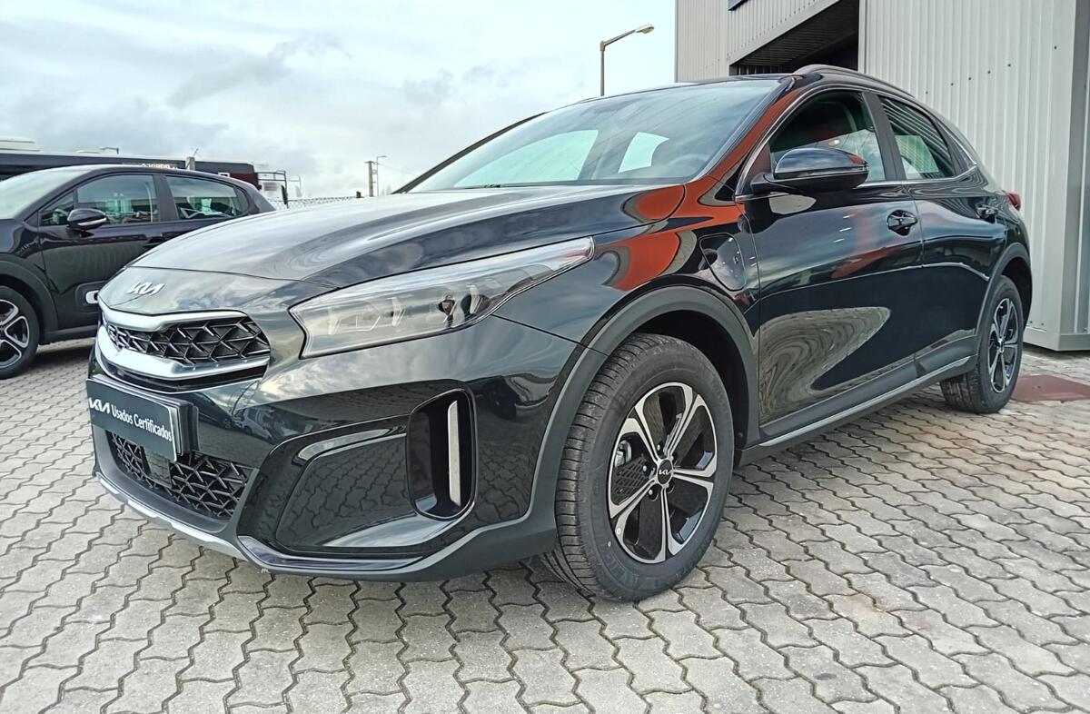 KIA XCeed 1.6 GDi PHEV Drive