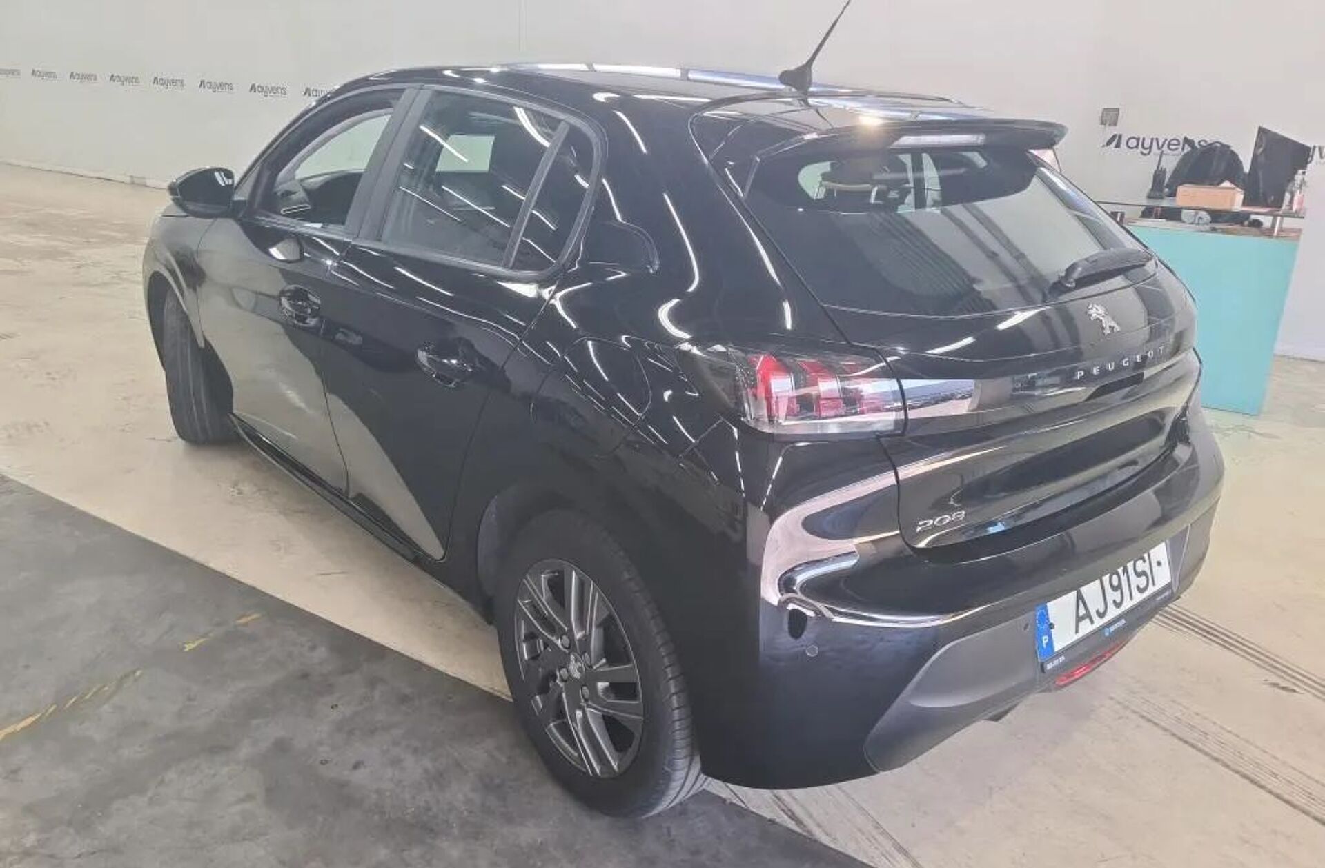 PEUGEOT 208 1.2 PureTech Active Pack