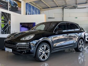 PORSCHE Cayenne II Platinum Edition