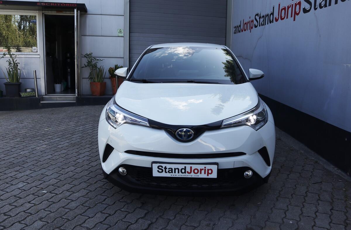 TOYOTA C-HR 1.8 HSD Exclusive