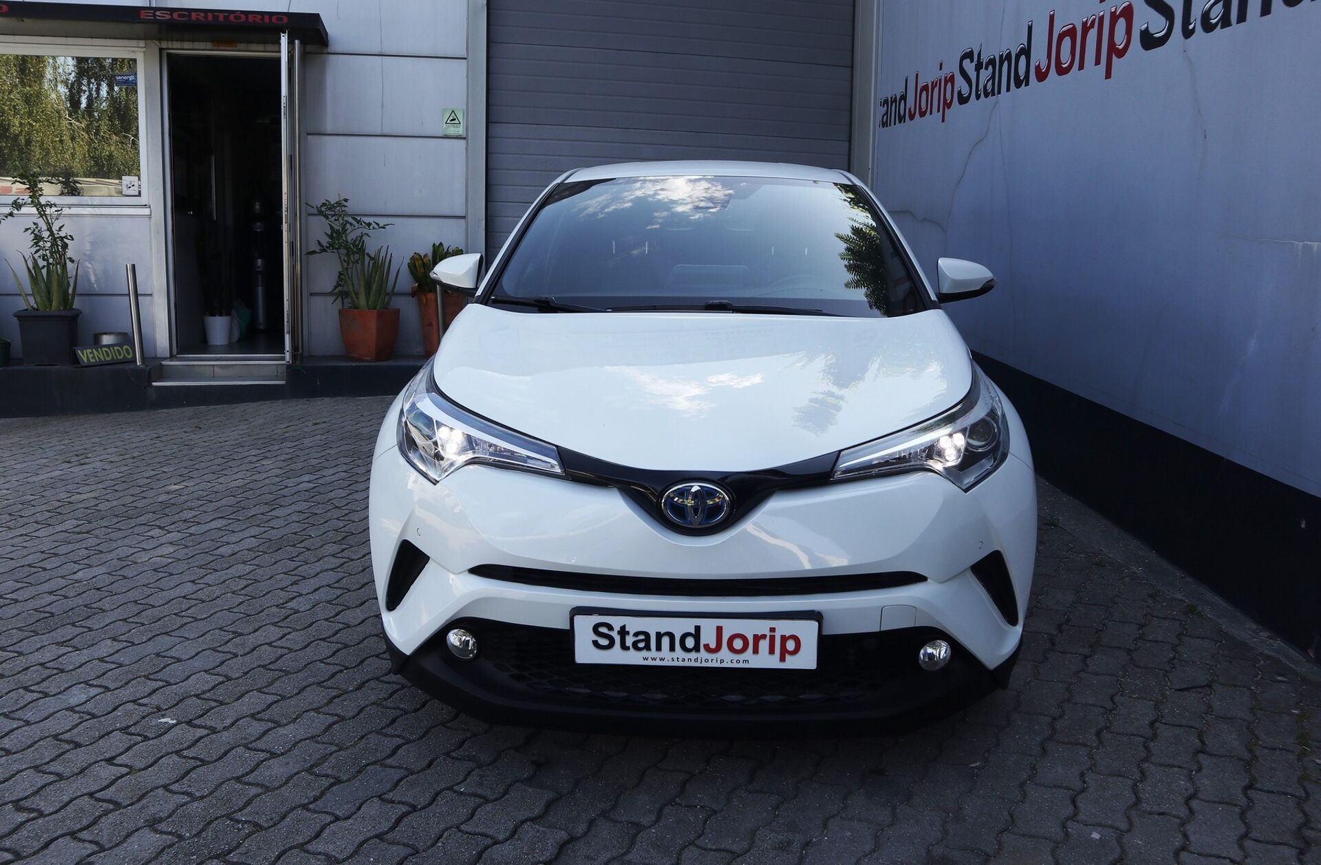 TOYOTA C-HR 1.8 HSD Exclusive