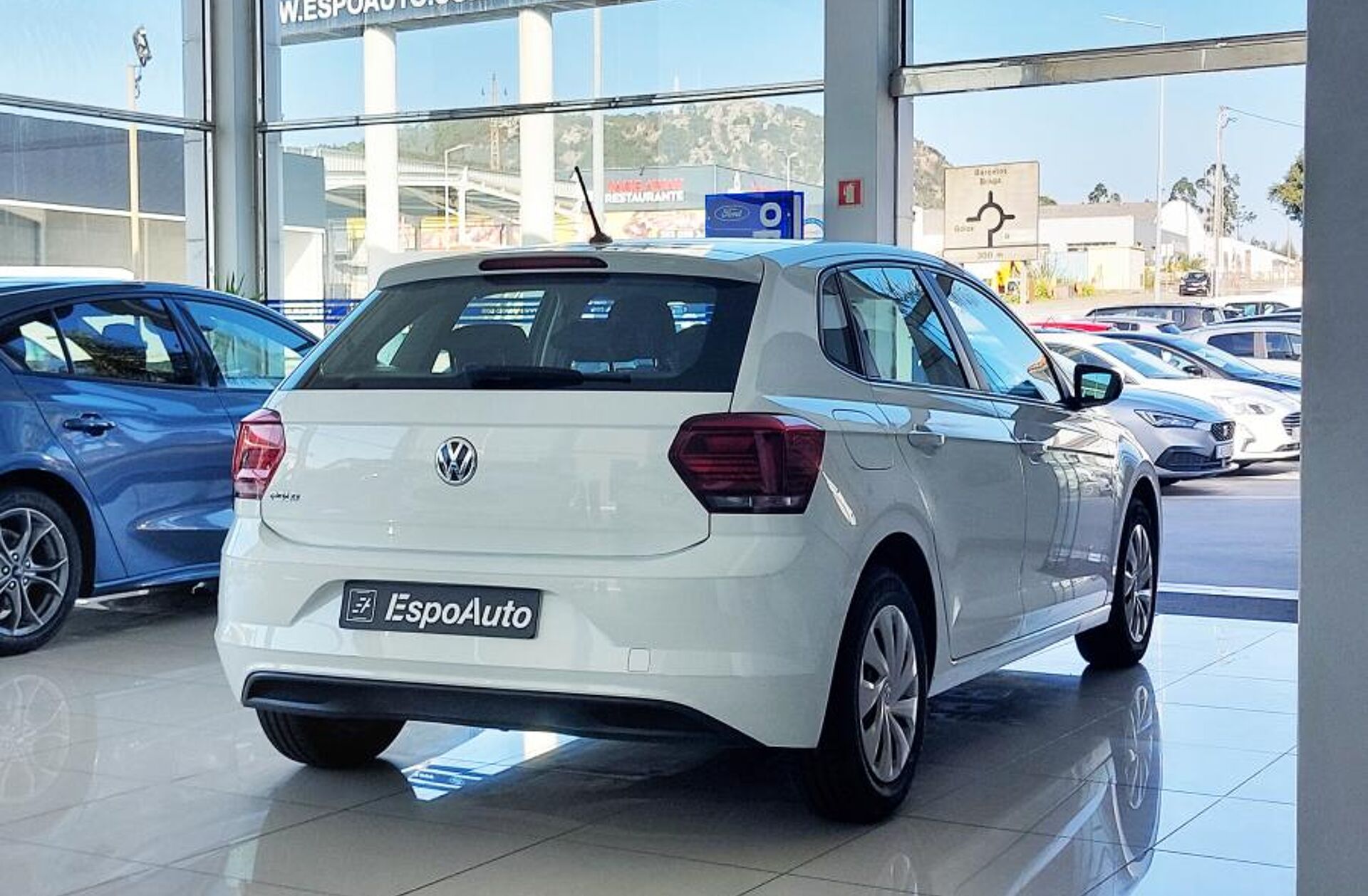 VOLKSWAGEN Polo 1.0 Trendline
