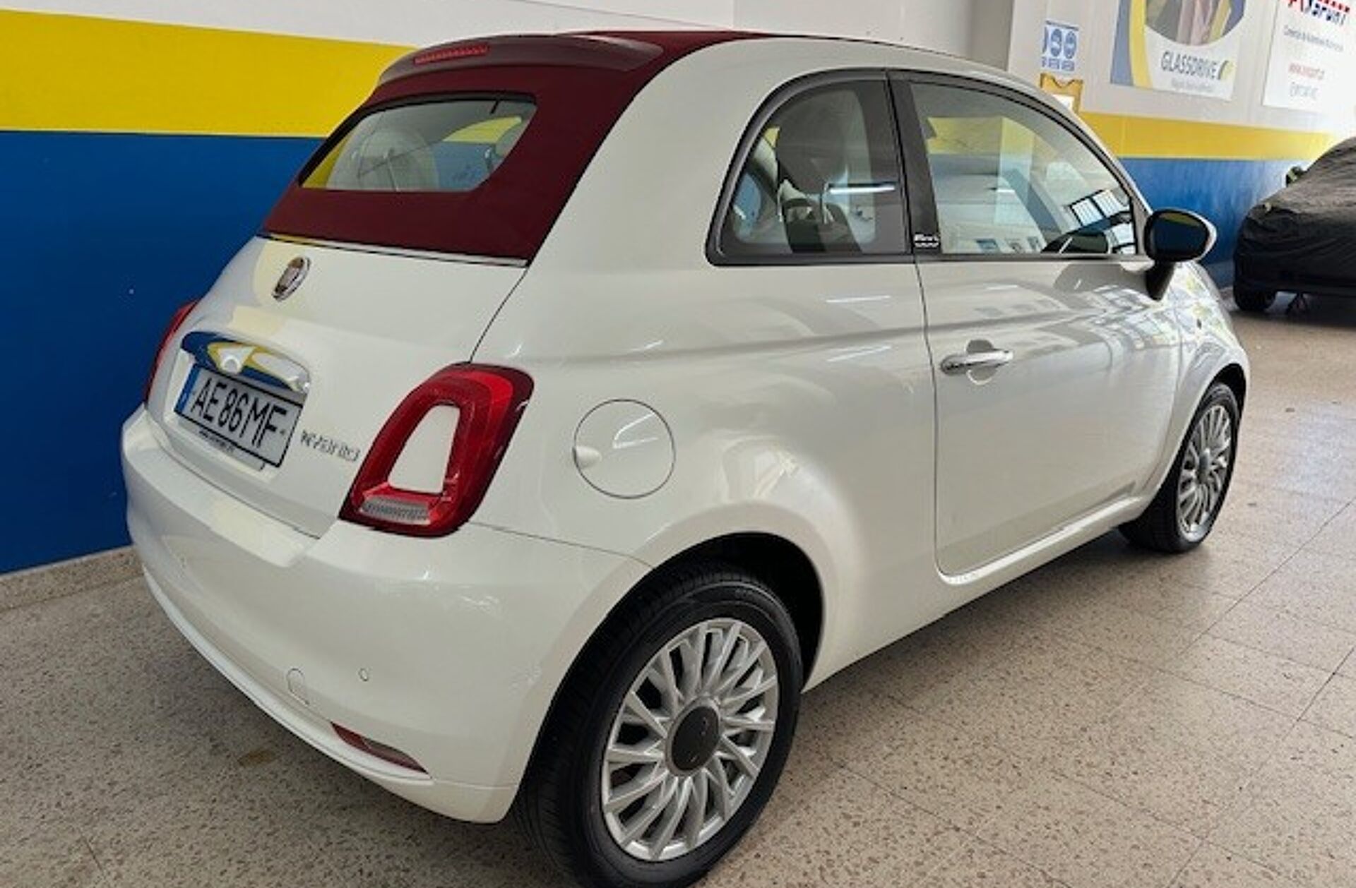 FIAT 500 C 1.0 Hybrid Lounge