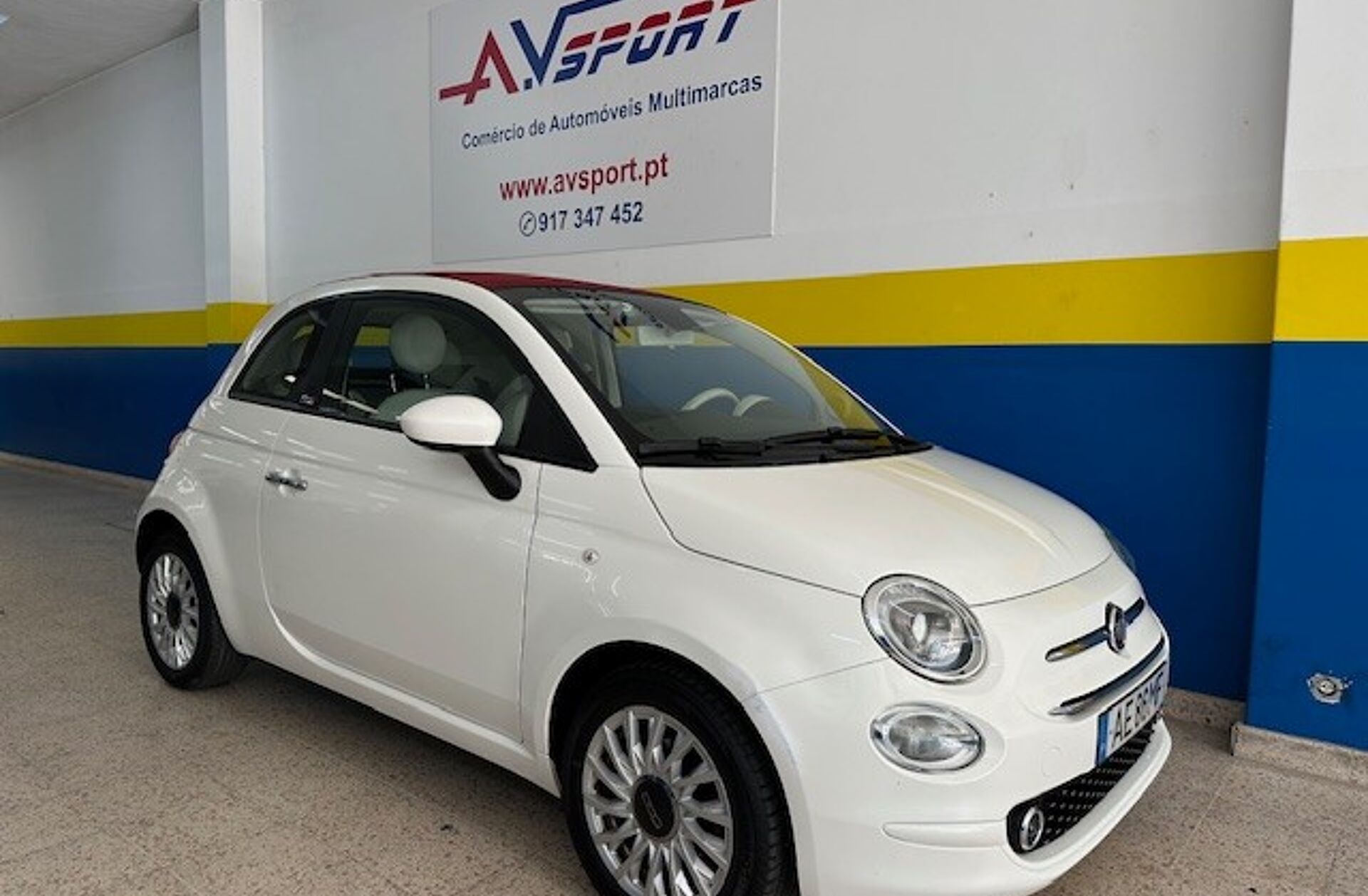 FIAT 500 C 1.0 Hybrid Lounge