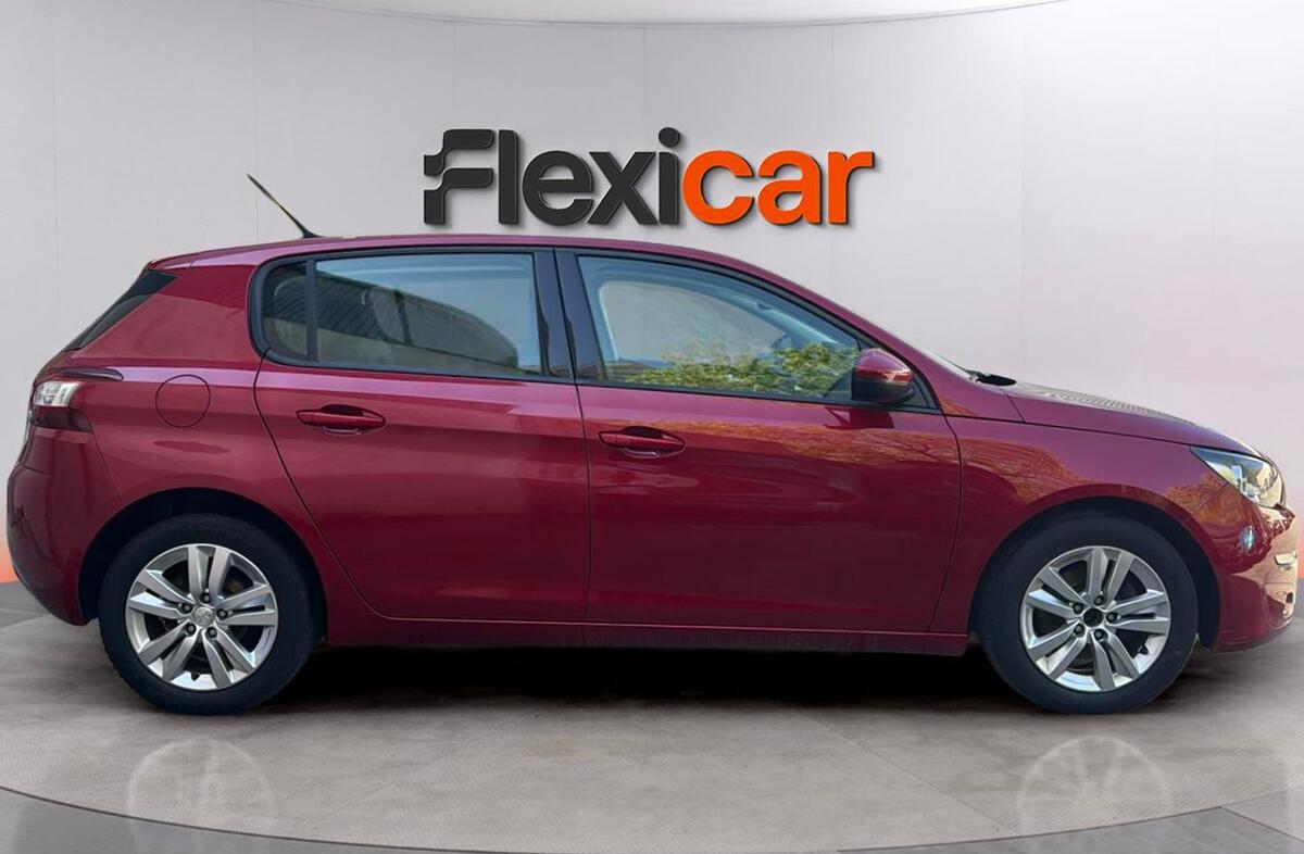 PEUGEOT 308 2.0 BlueHDi Allure EAT6