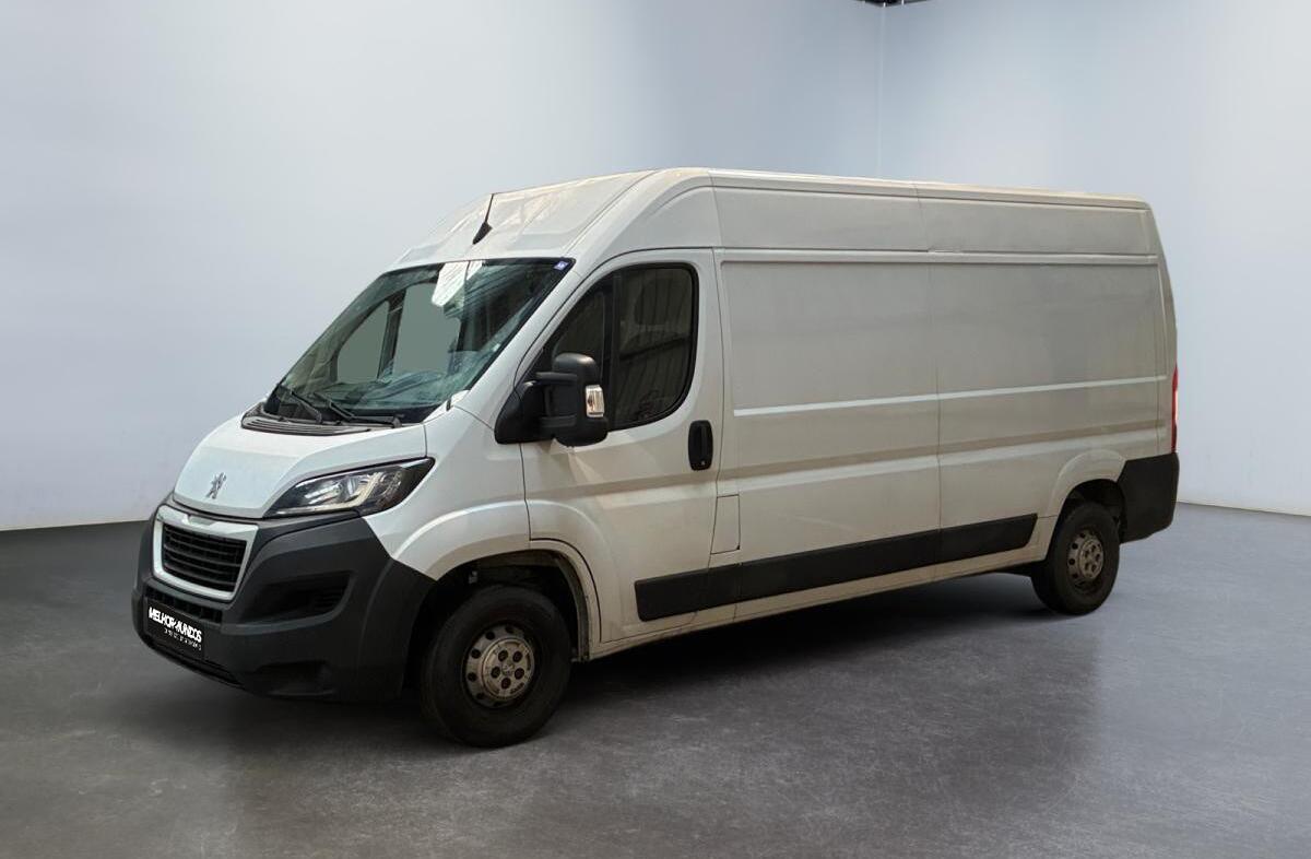 PEUGEOT Boxer 2.2 BlueHDi 335 L3H2 Premium