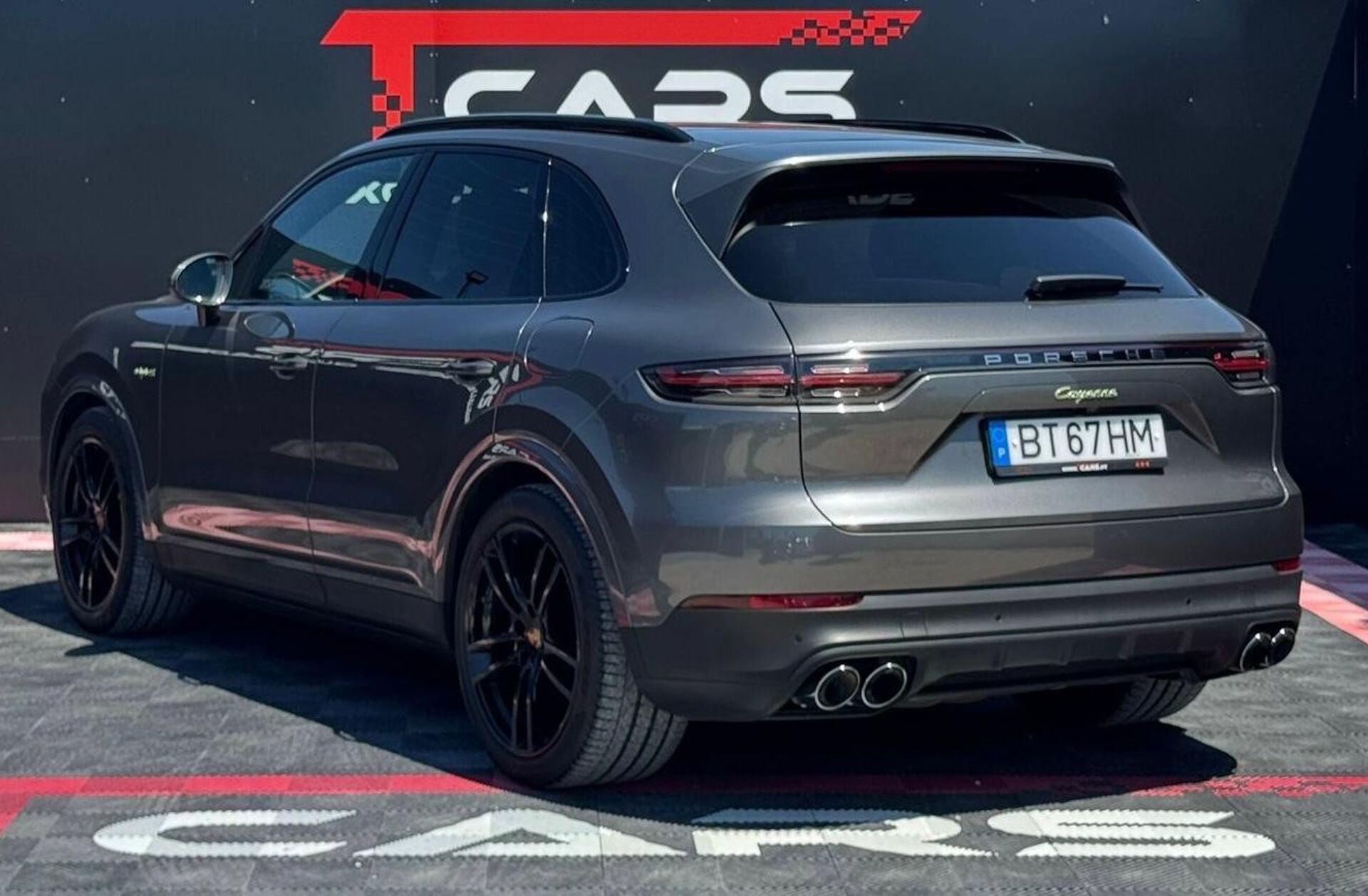 PORSCHE Cayenne E-Hybrid