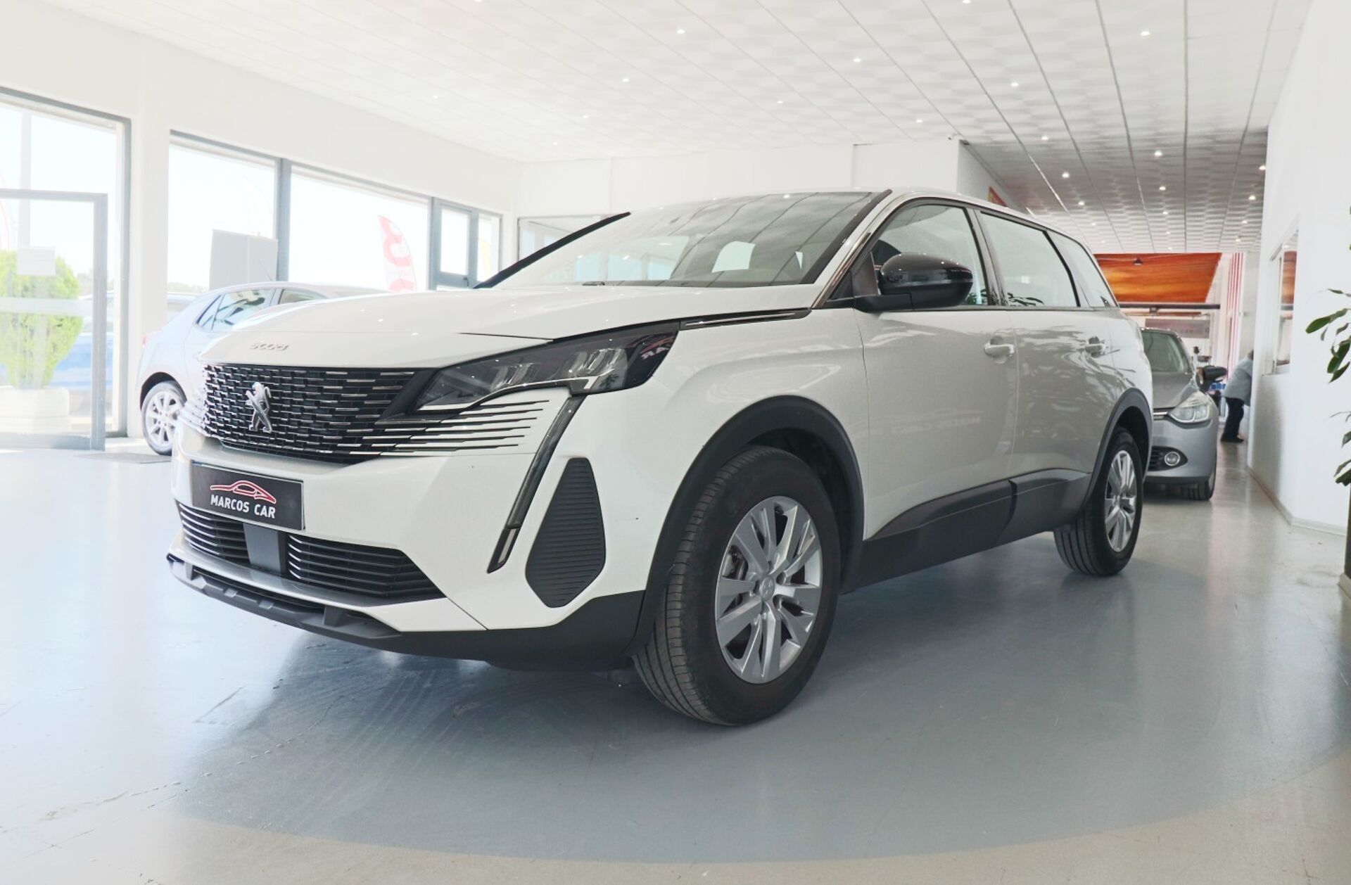 PEUGEOT 5008 1.5 BlueHDi Active Pack EAT8