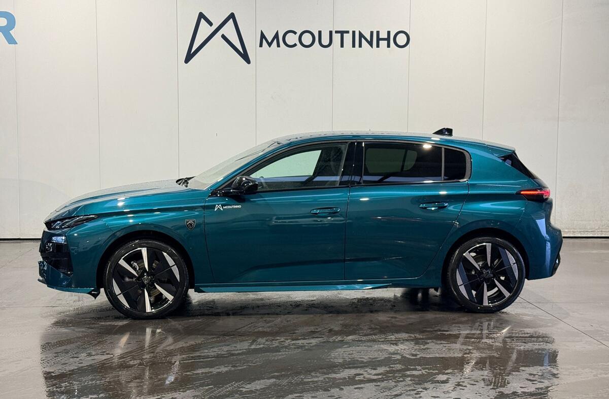 PEUGEOT 308 e- 54 kWh GT