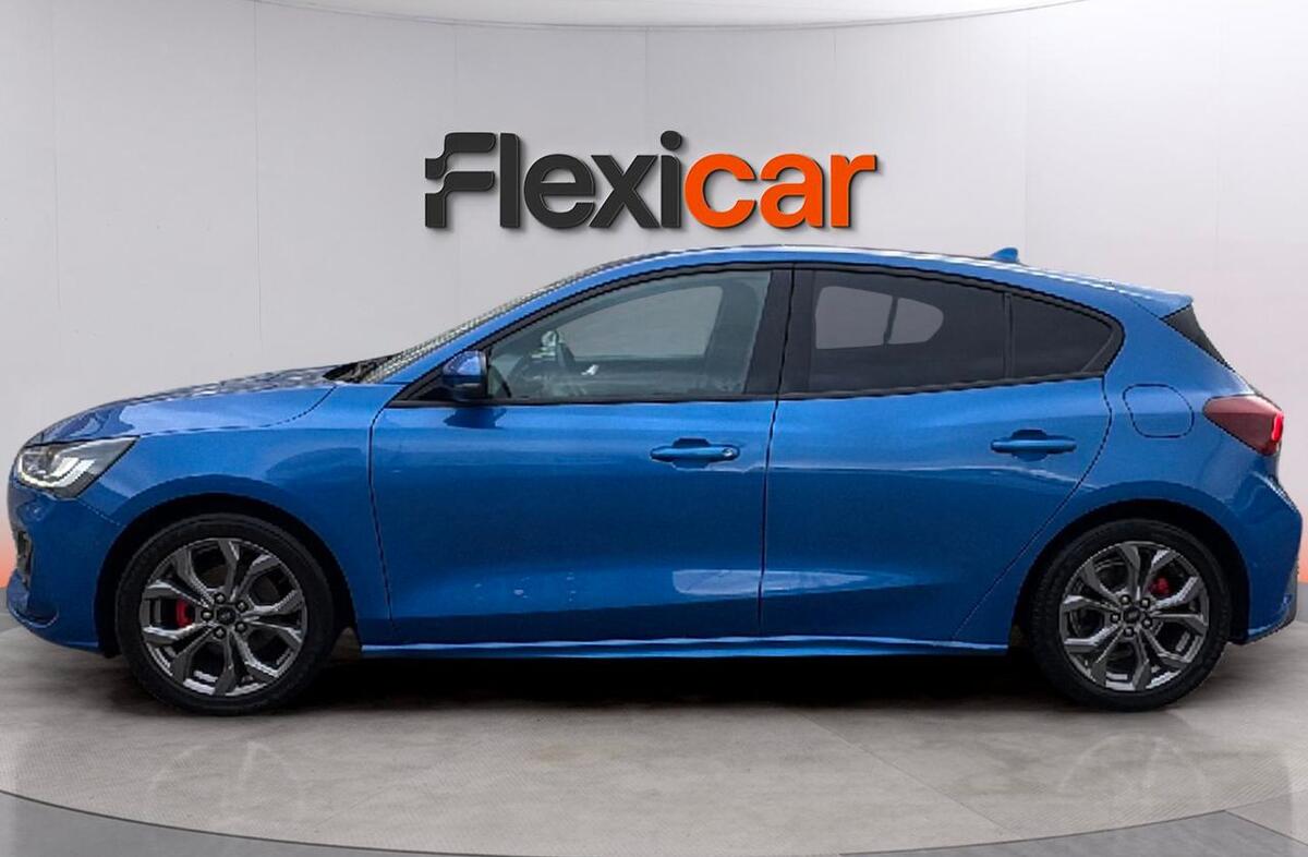 FORD Focus 1.0 EcoBoost MHEV ST-Line