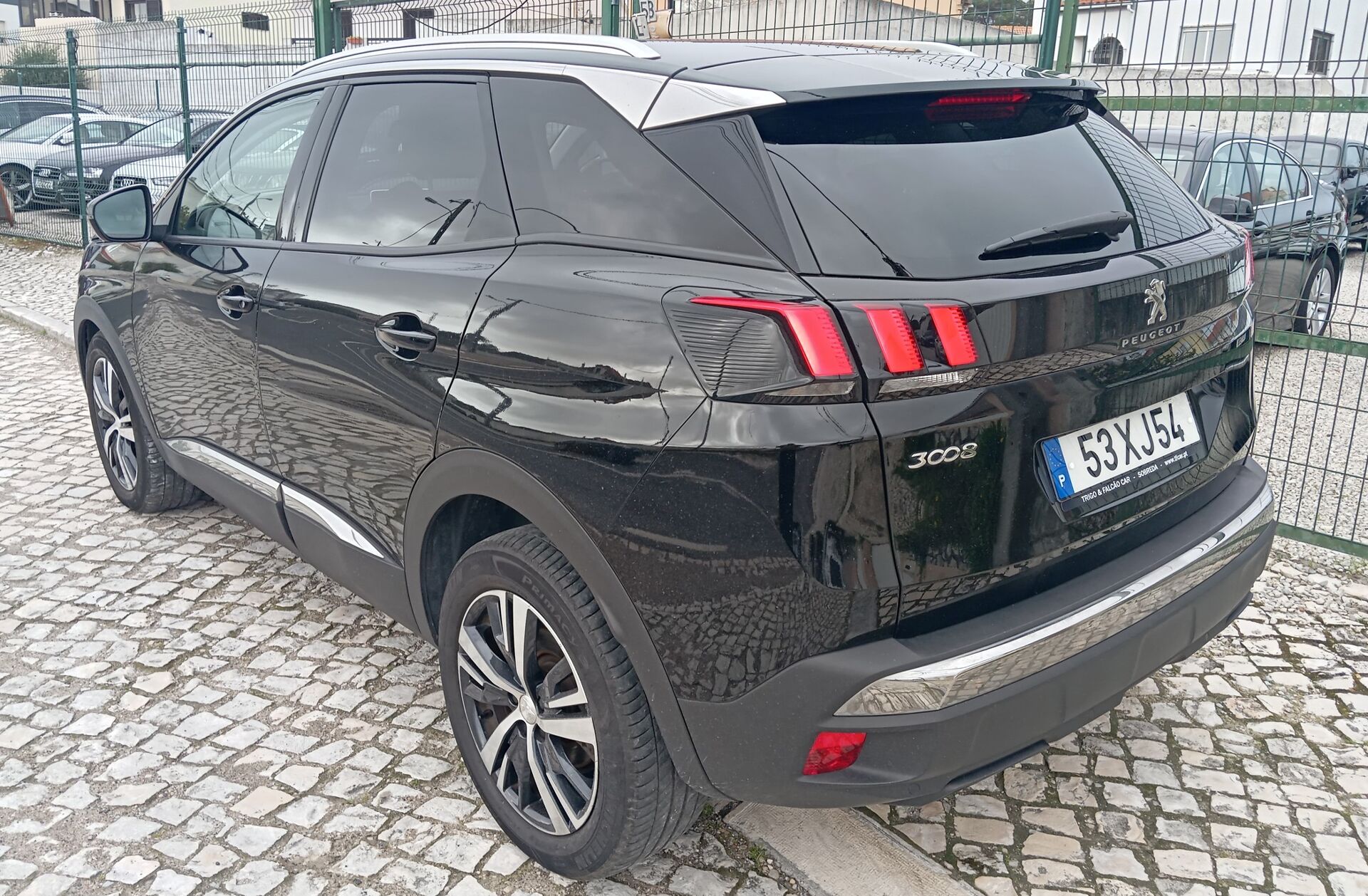 PEUGEOT 3008 1.5 BlueHDi Allure