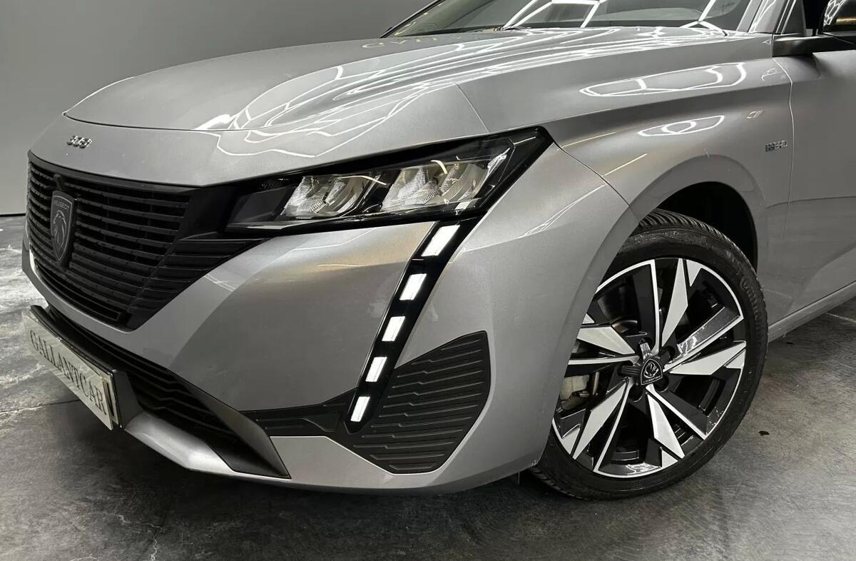 PEUGEOT 308 1.6 Hybrid Allure Pack e-EAT8