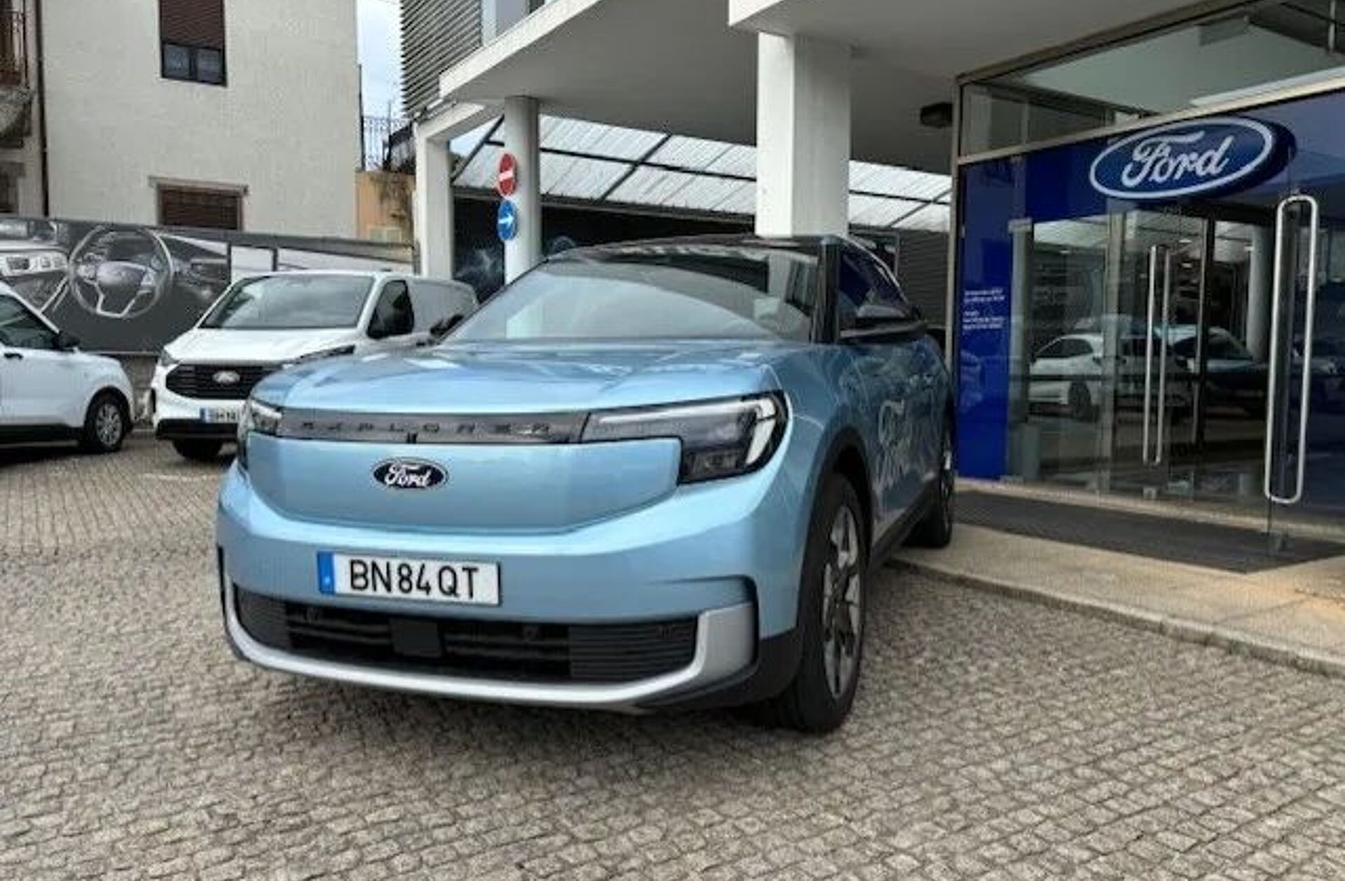 FORD Explorer 77 kWh Premium