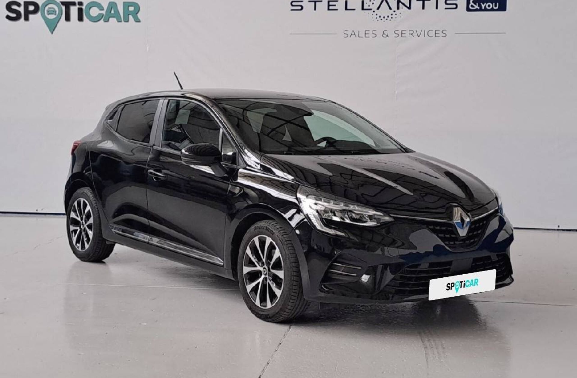 RENAULT Clio 1.0 TCe Intens CVT