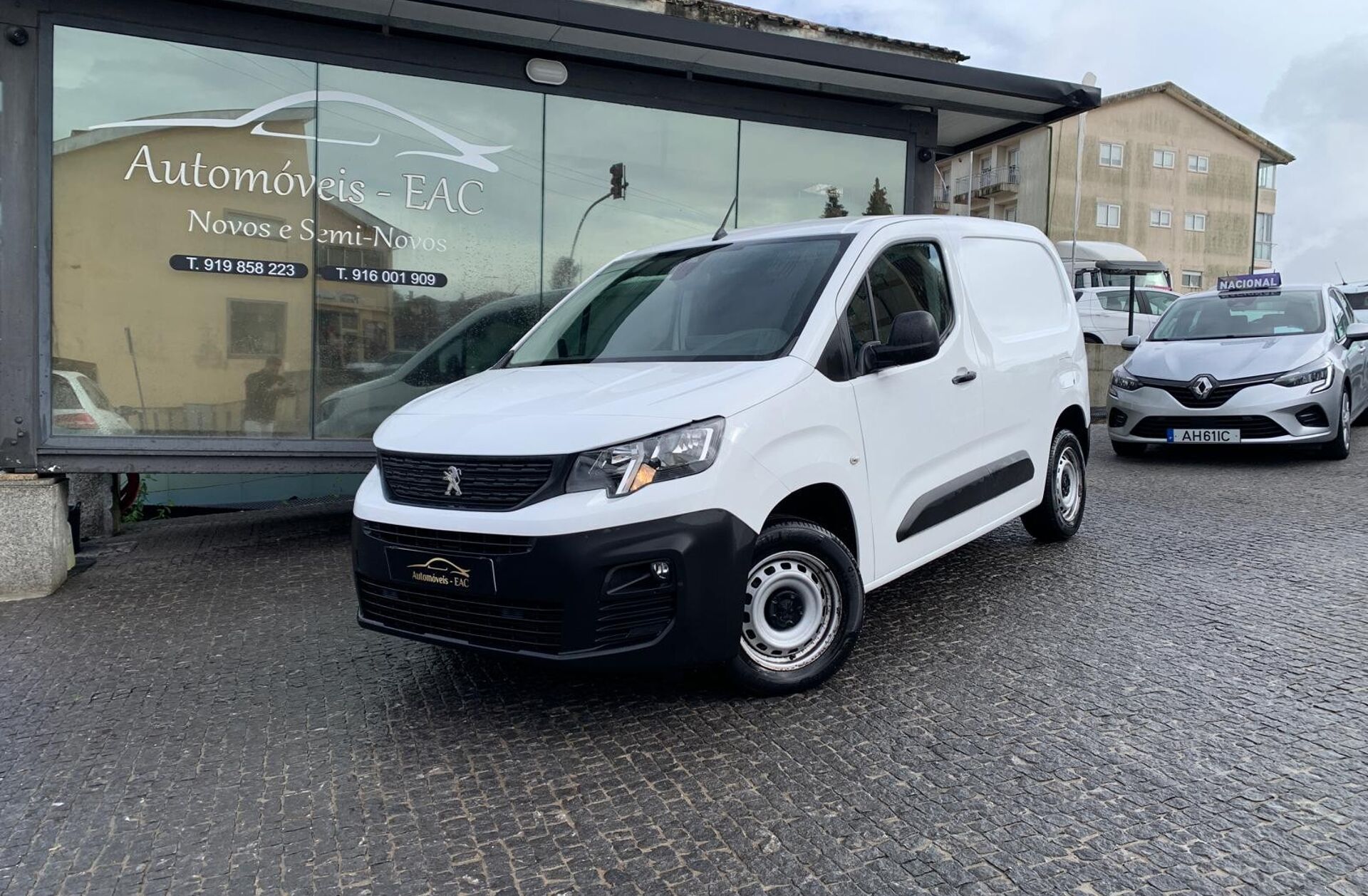 PEUGEOT Partner 1.5 BlueHDi Premium Standard