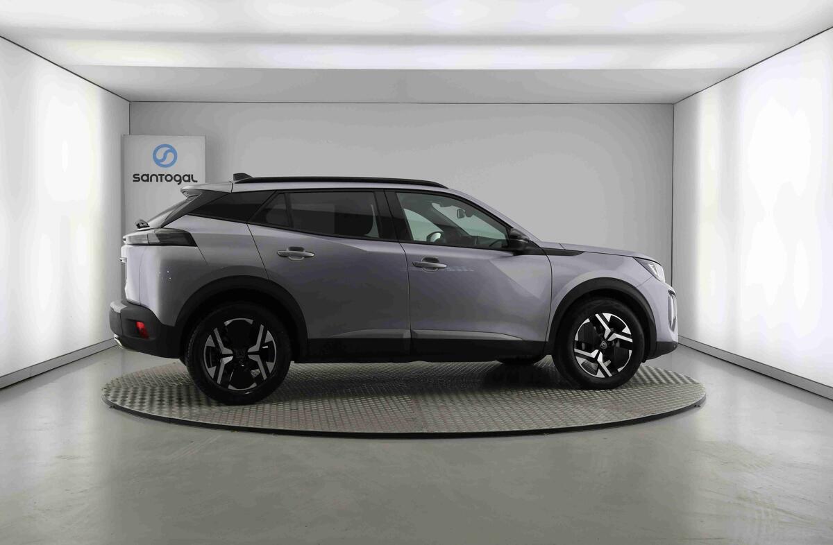 PEUGEOT 2008 1.2 PureTech Allure EAT8