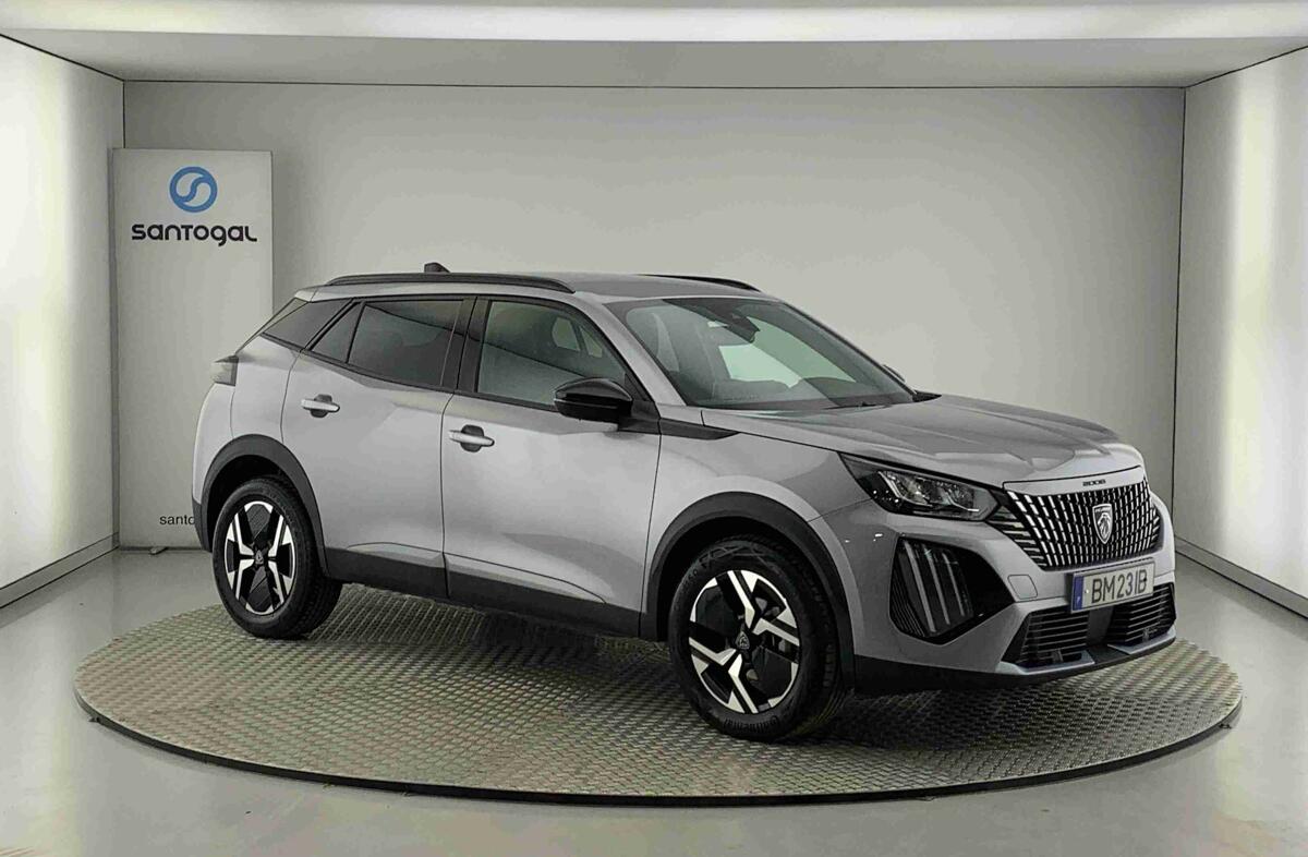 PEUGEOT 2008 1.2 PureTech Allure EAT8