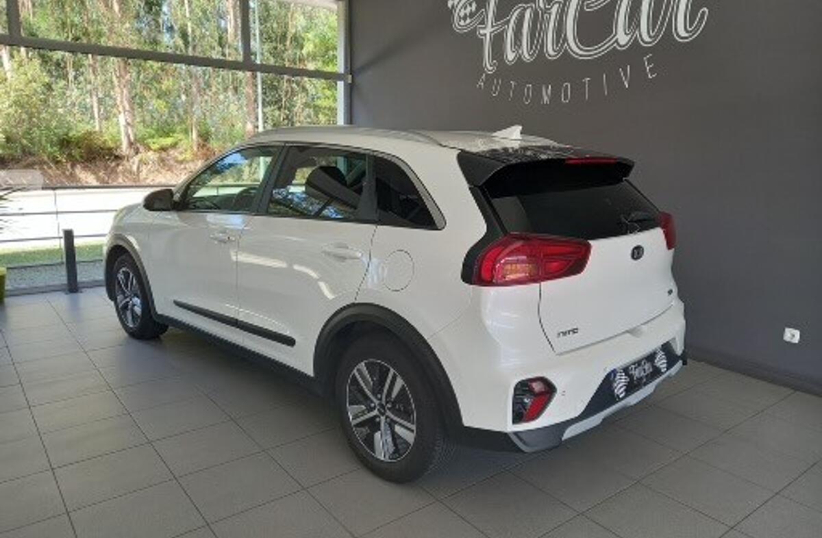 KIA Niro 1.6 GDi PHEV Urban