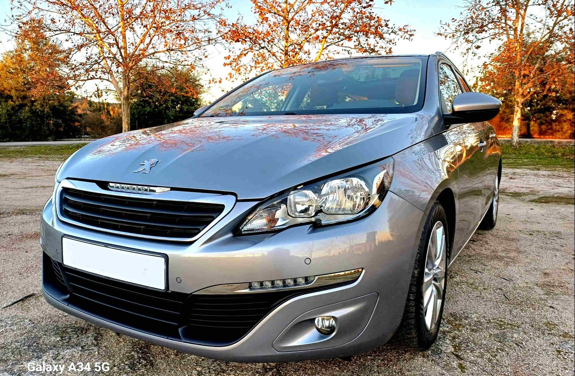 PEUGEOT 308 1.6 BlueHDi Allure J17