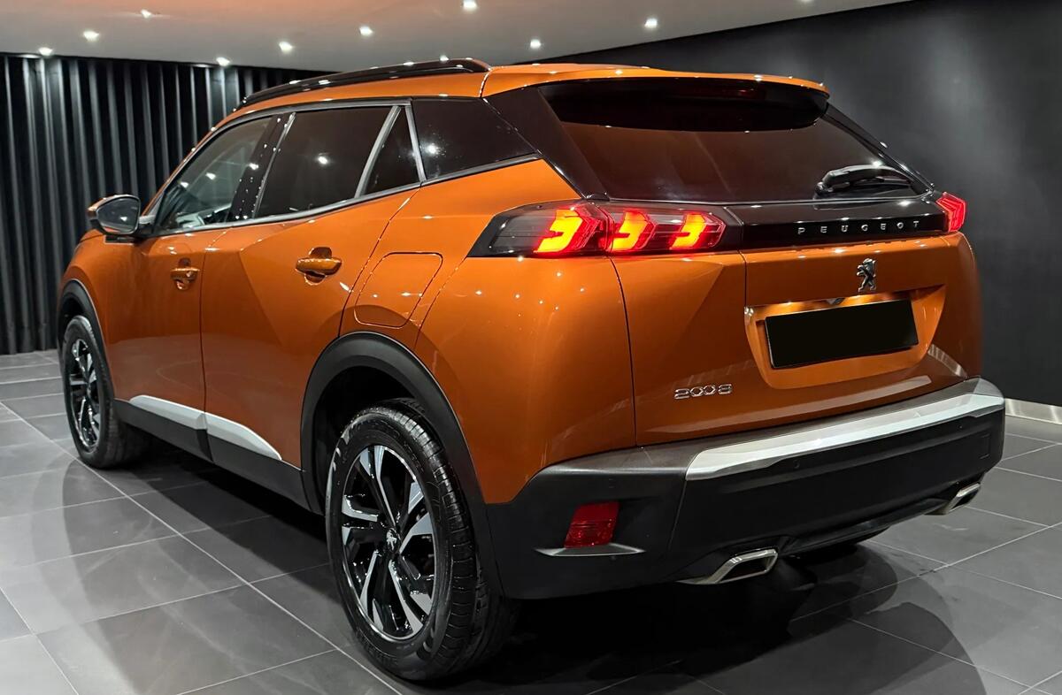 PEUGEOT 2008 1.2 PureTech Allure Pack