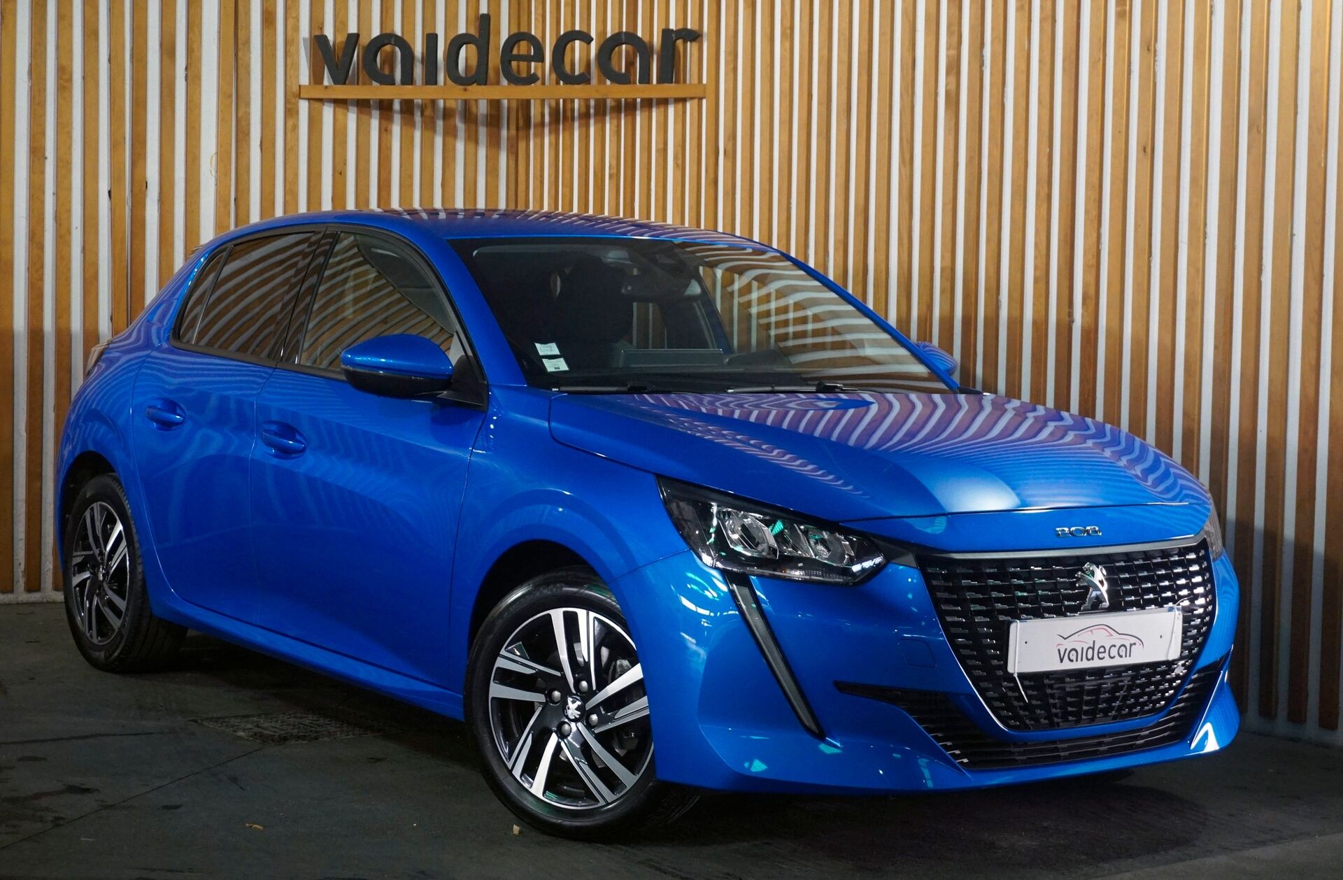 PEUGEOT 208 1.2 PureTech Allure
