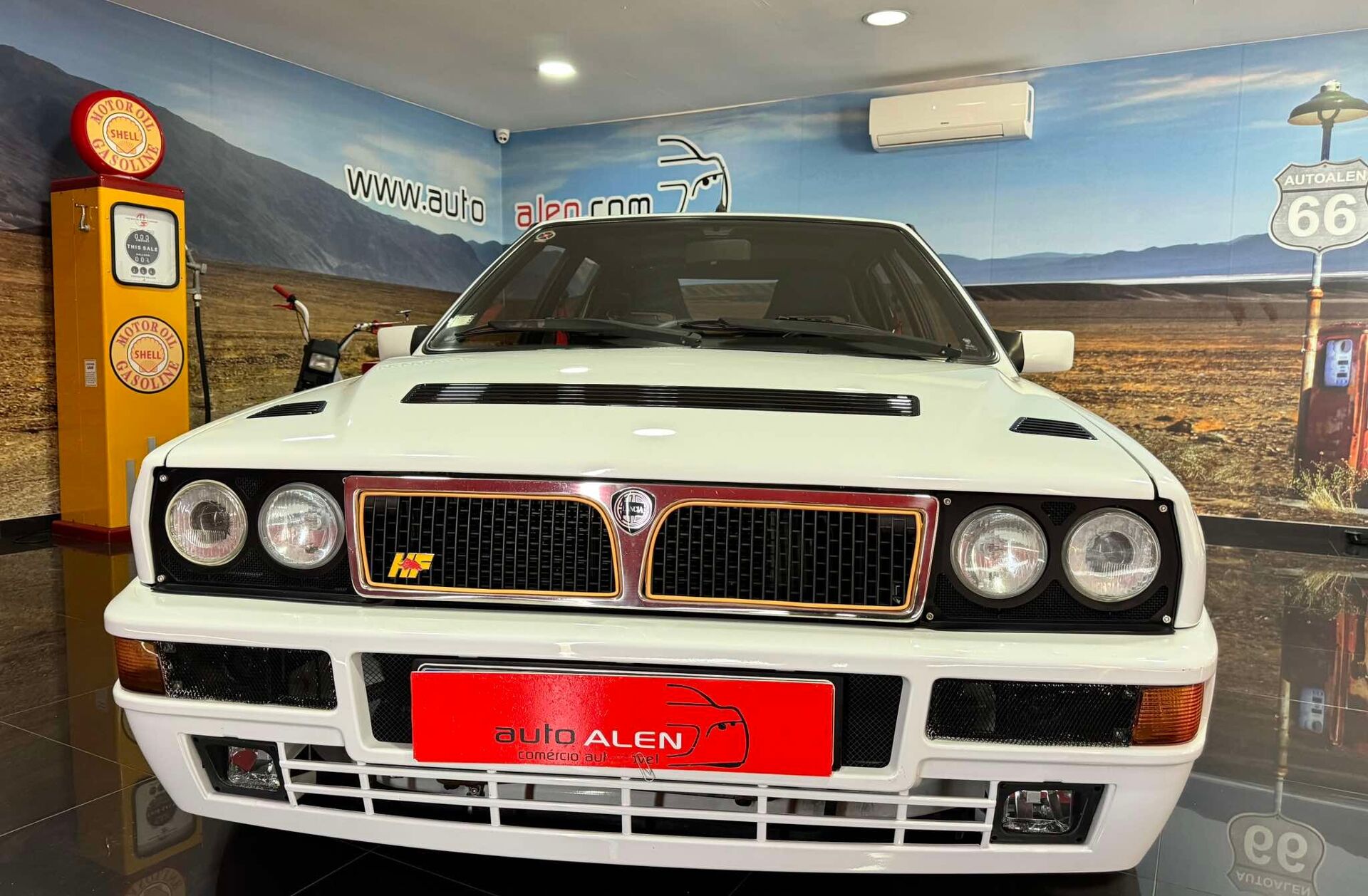 LANCIA Delta 2.0 HF Integrale