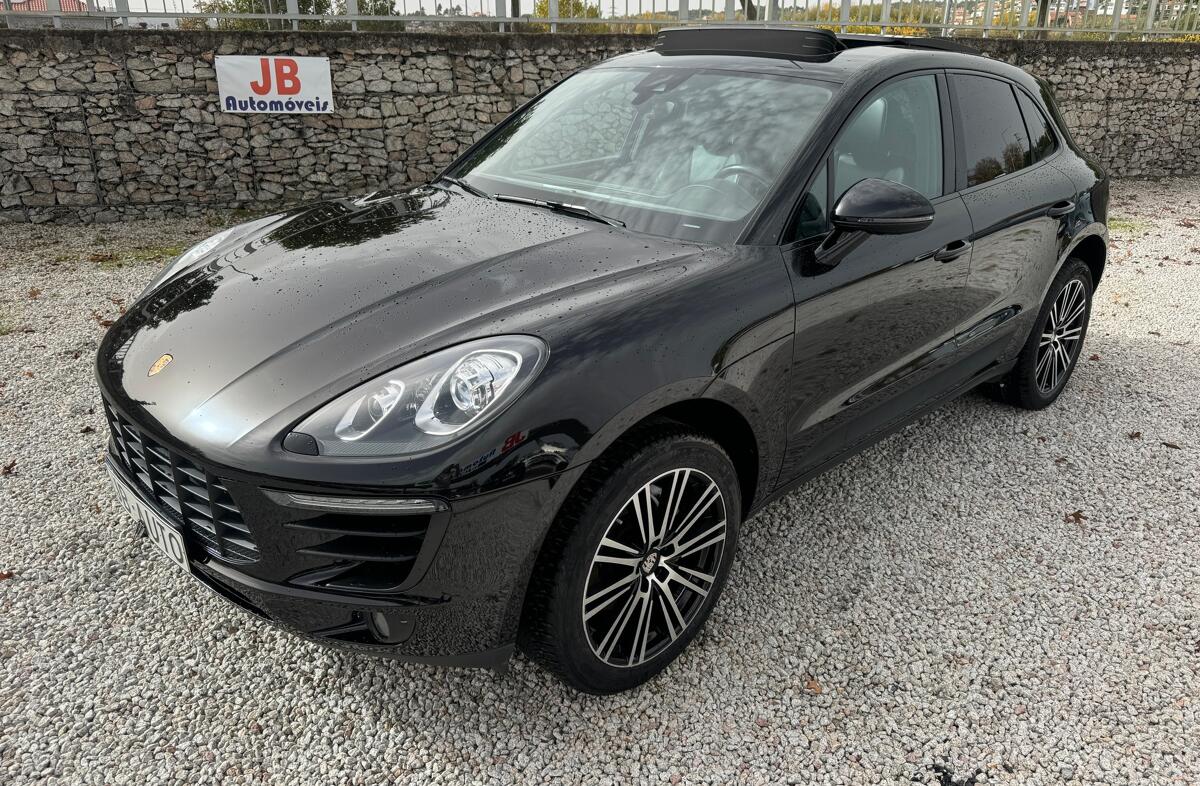 PORSCHE Macan S