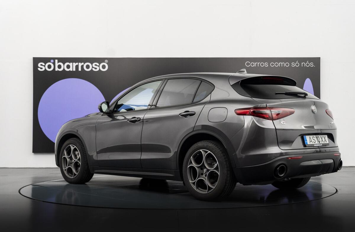 ALFA ROMEO Stelvio 2.2 D Sprint Q4 AT8
