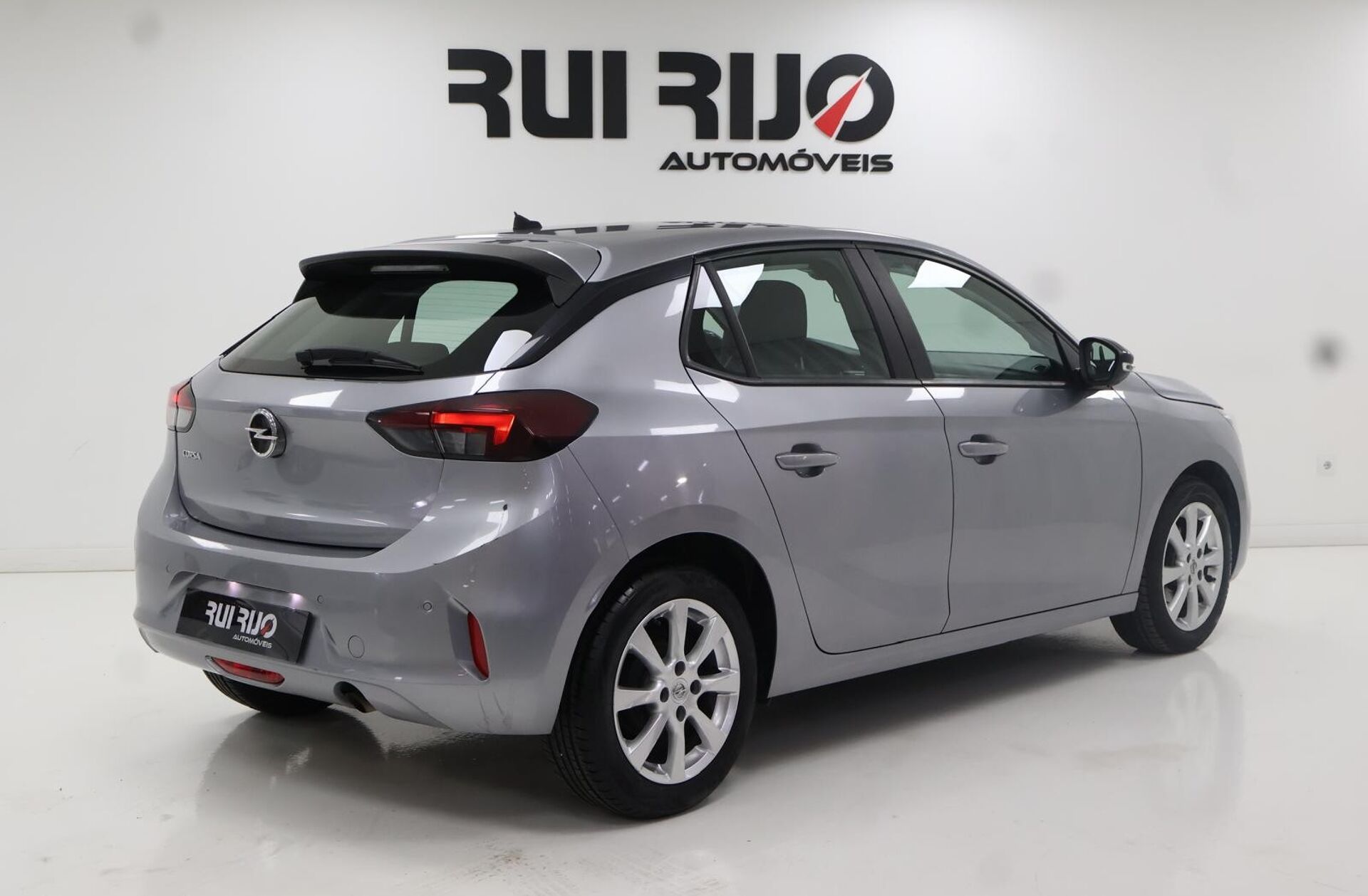 OPEL Corsa 1.2 Edition