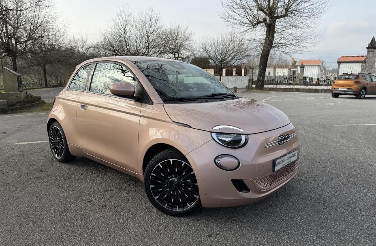FIAT 500 42 kWh Icon