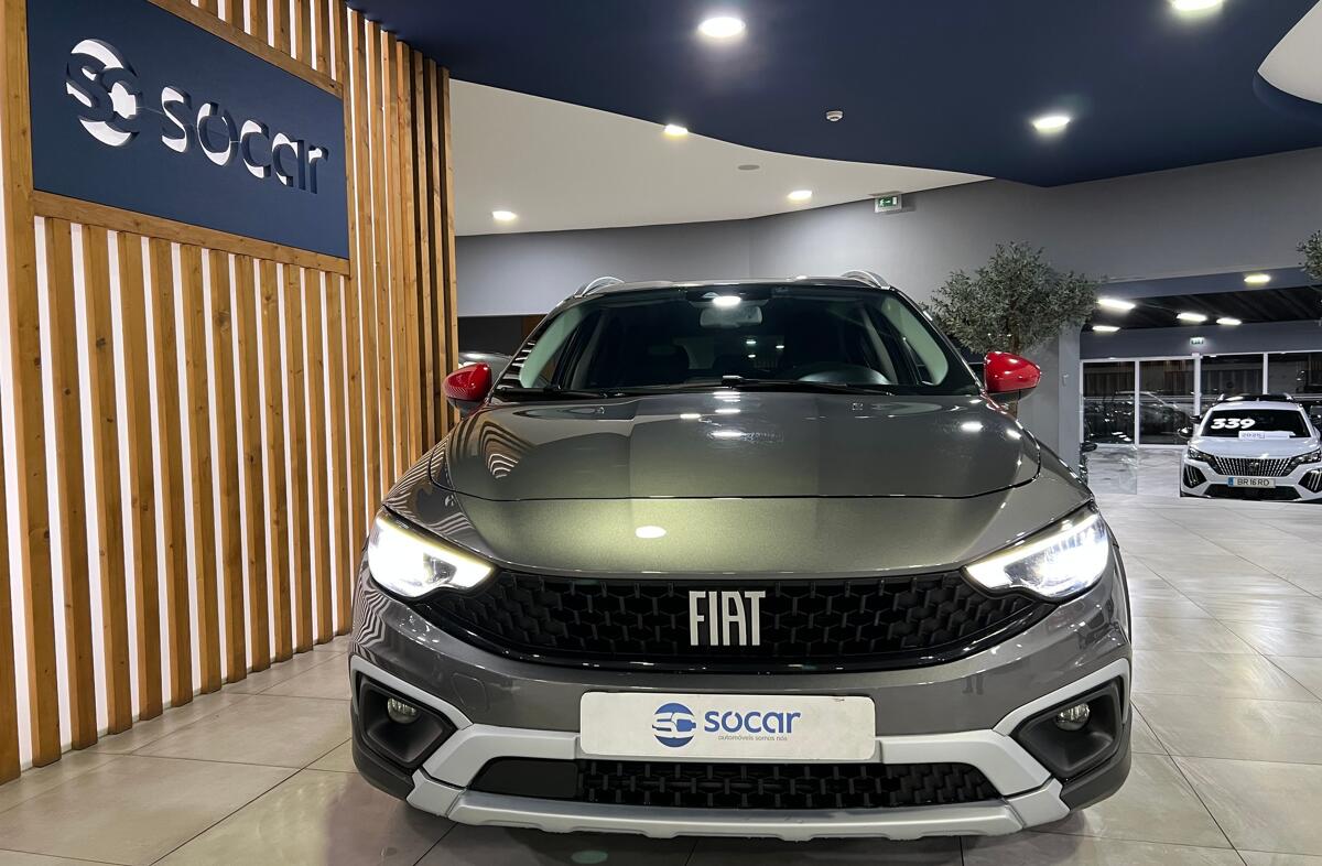FIAT Tipo 1.0 GSE T3 Cross