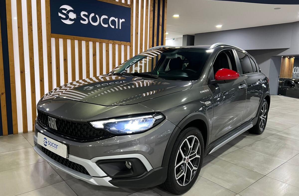 FIAT Tipo 1.0 GSE T3 Cross