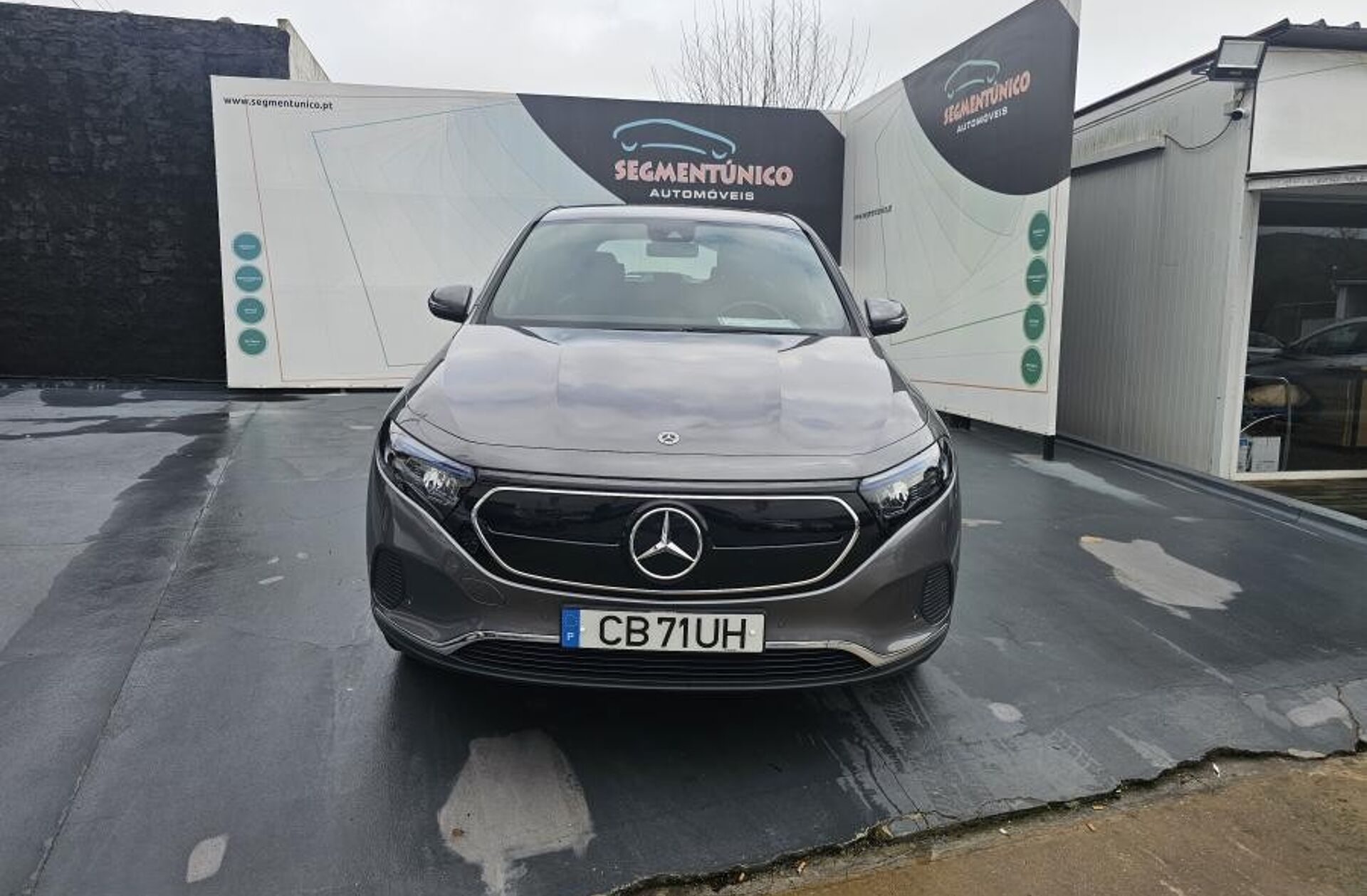 MERCEDES EQA 250 Progressive