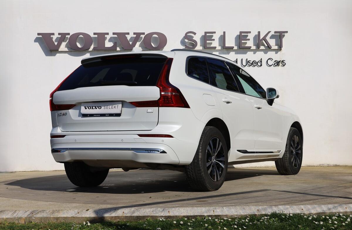 VOLVO XC60 2.0 T6 PHEV Inscription Expression AWD